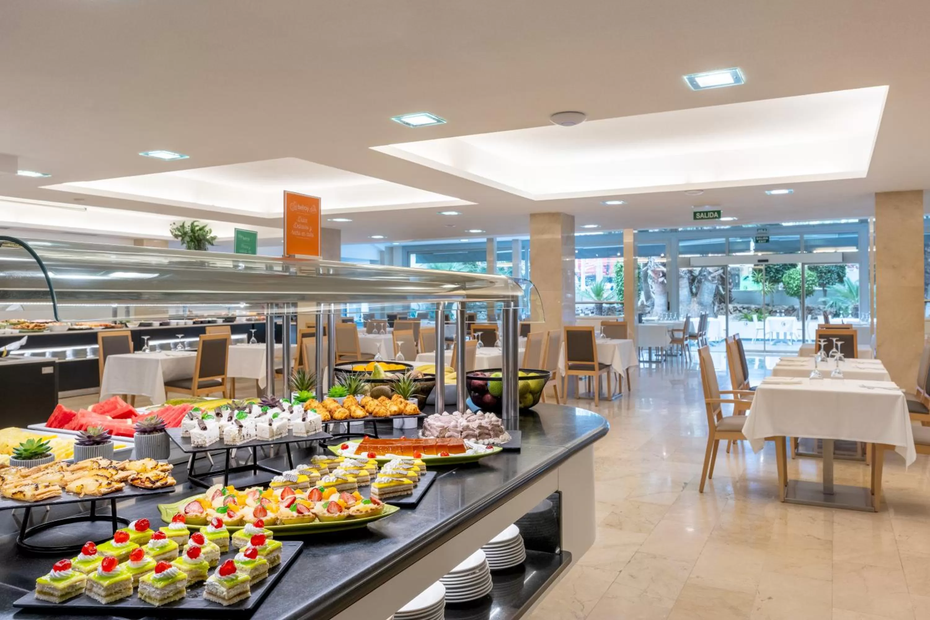 Restaurant/places to eat in Climia Belroy 4 Sup