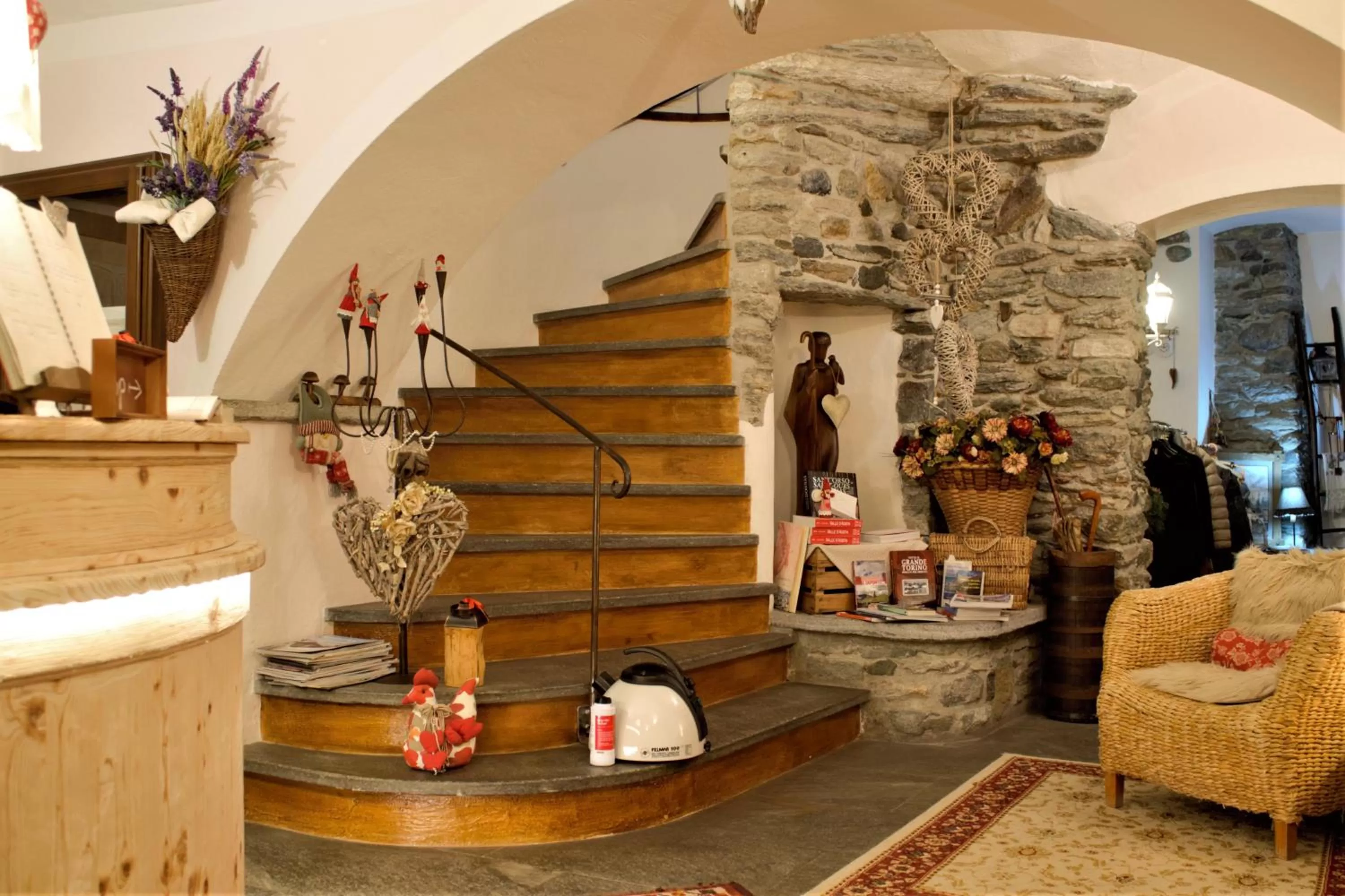 Lobby or reception in Le Coeur du Pont