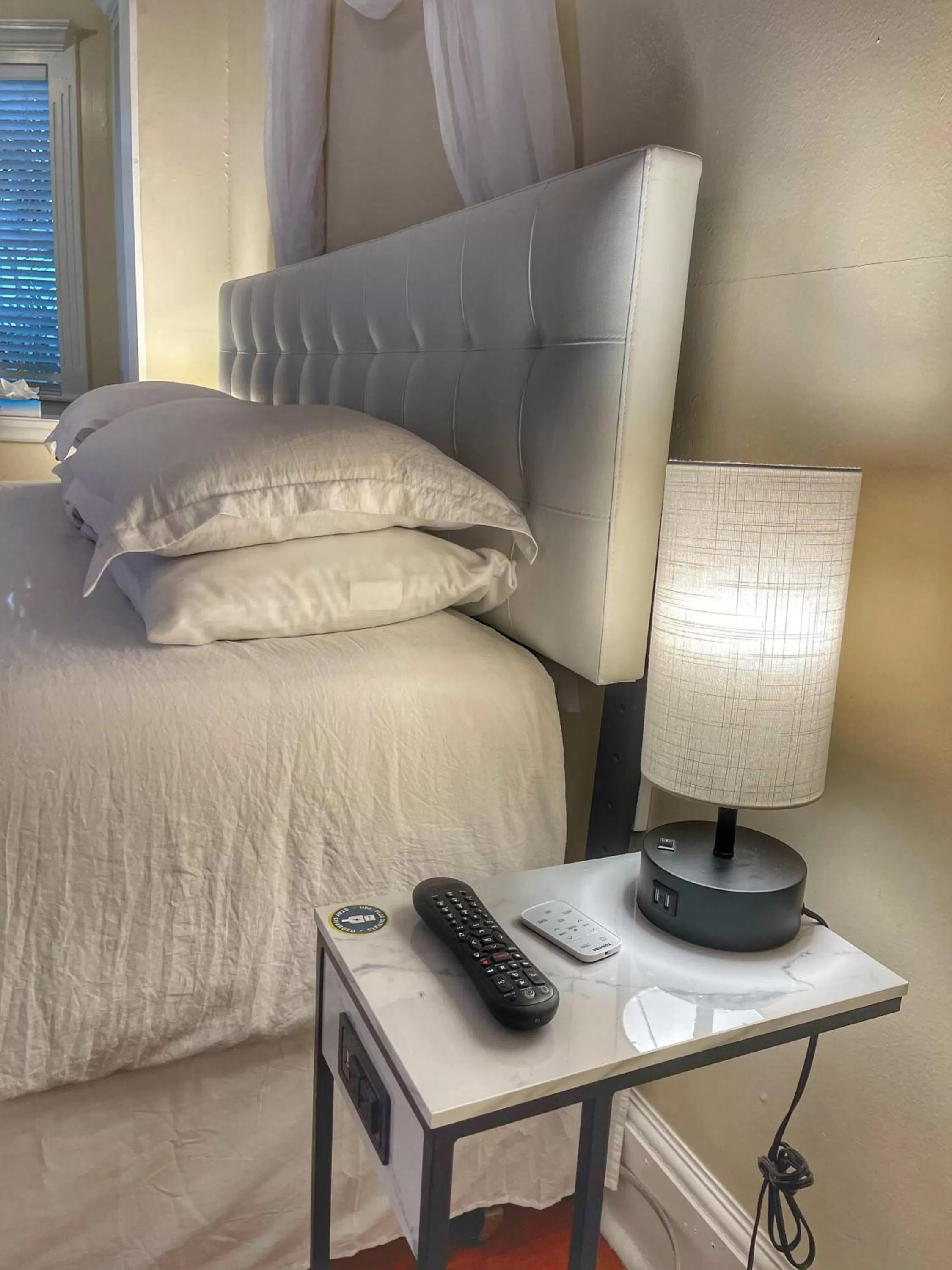 Bedroom, Bed in The Casablanca Hotel