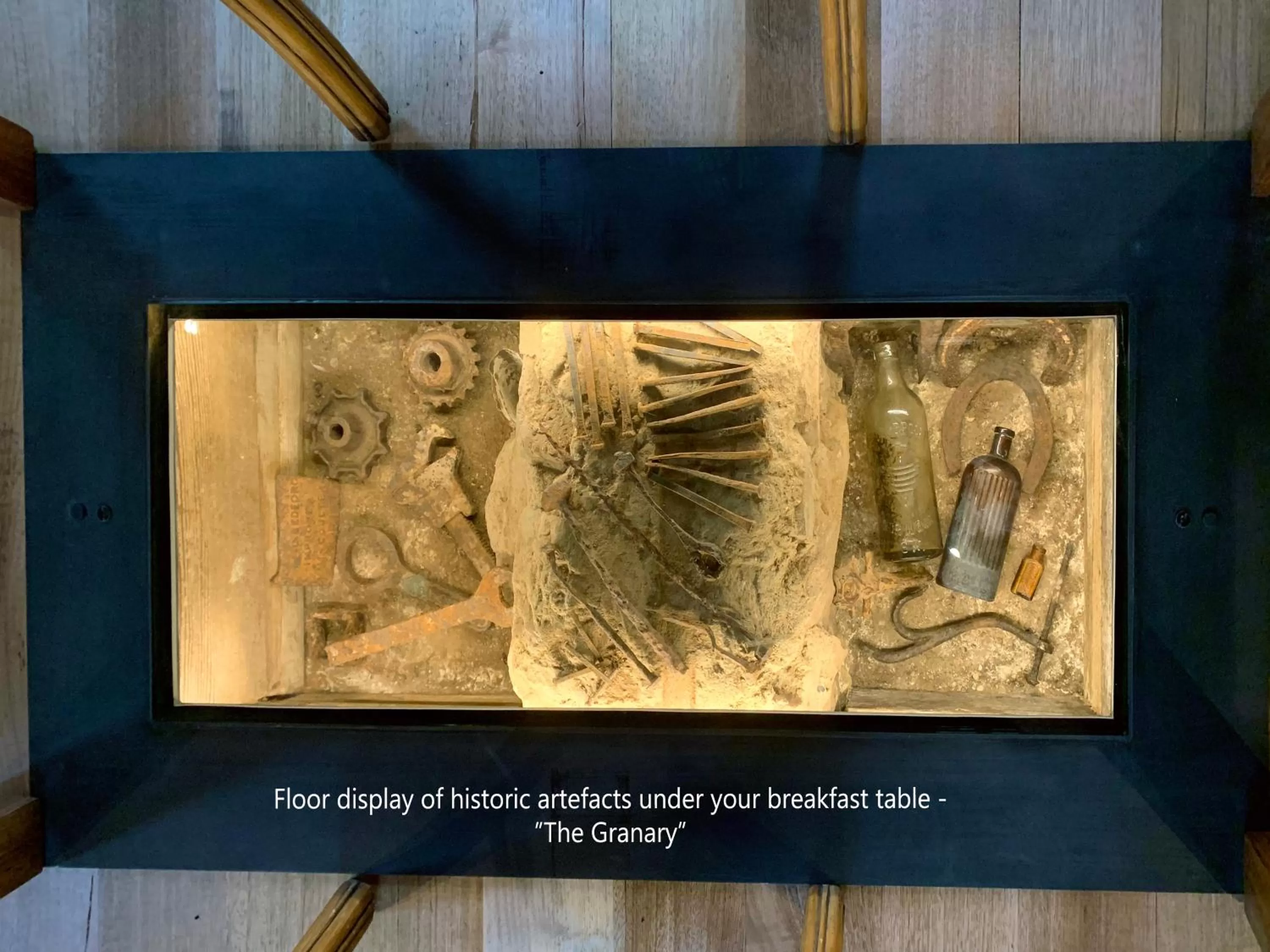 Kitchen or kitchenette in The Old Chaff Mill Organic Vineyard Retreat