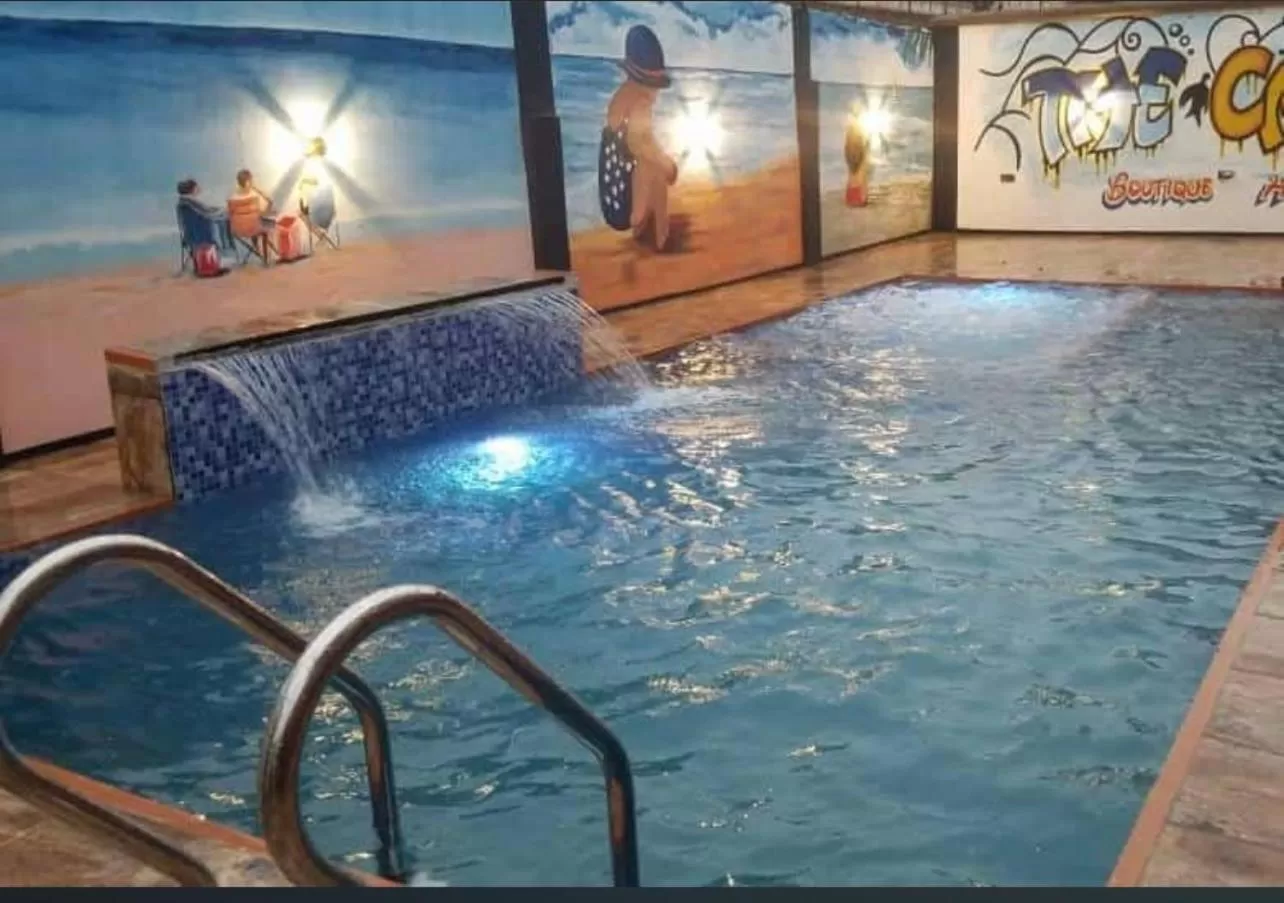 Hot Tub in The Cabyn