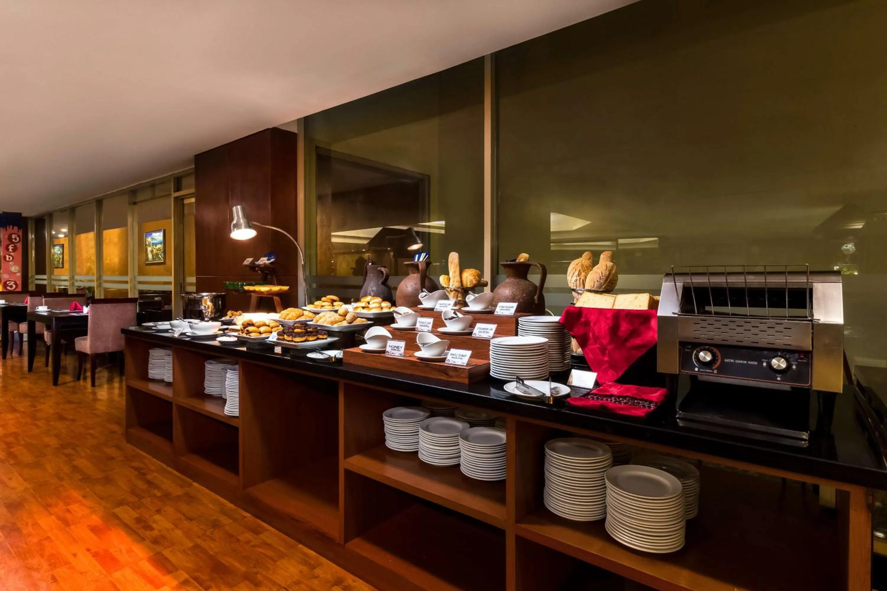 Breakfast in Best Western Mangga Dua Hotel & Residence