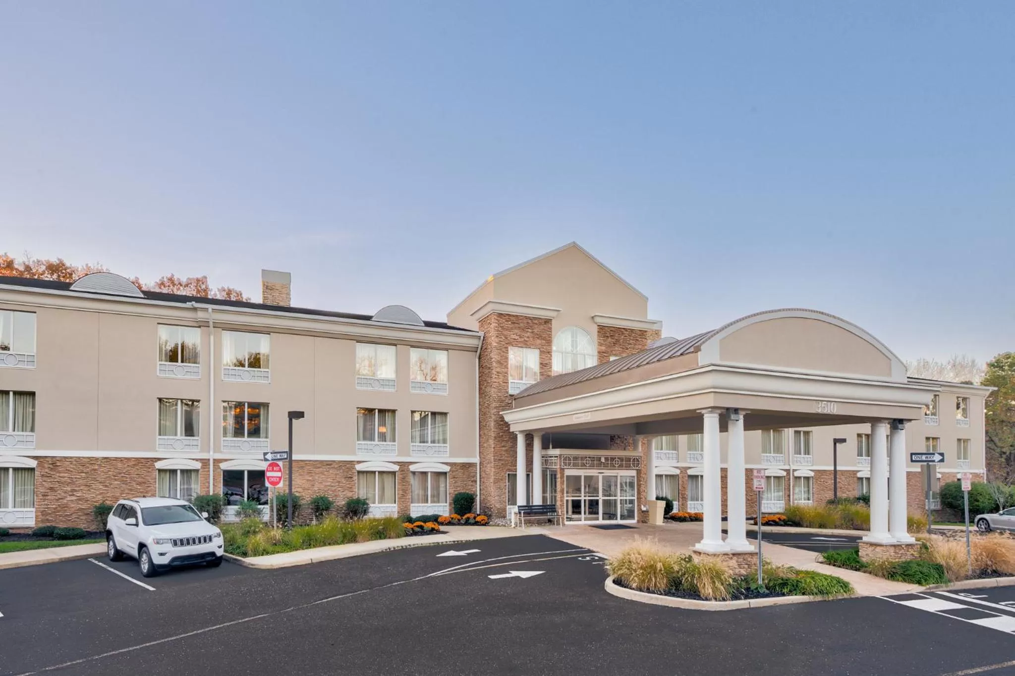 Property building in Holiday Inn Express - Neptune by IHG