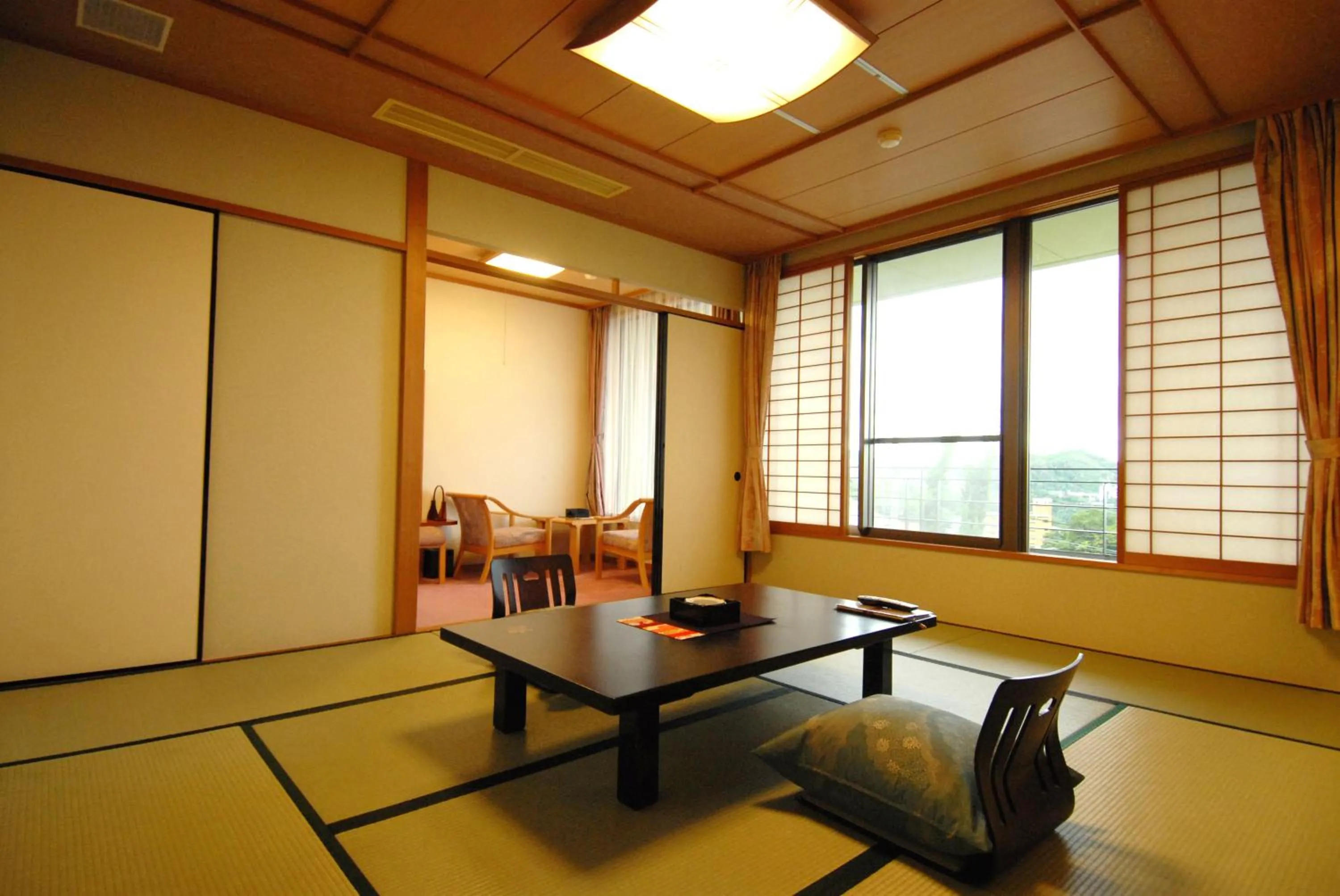 Photo of the whole room in Arima Onsen Taketoritei Maruyama