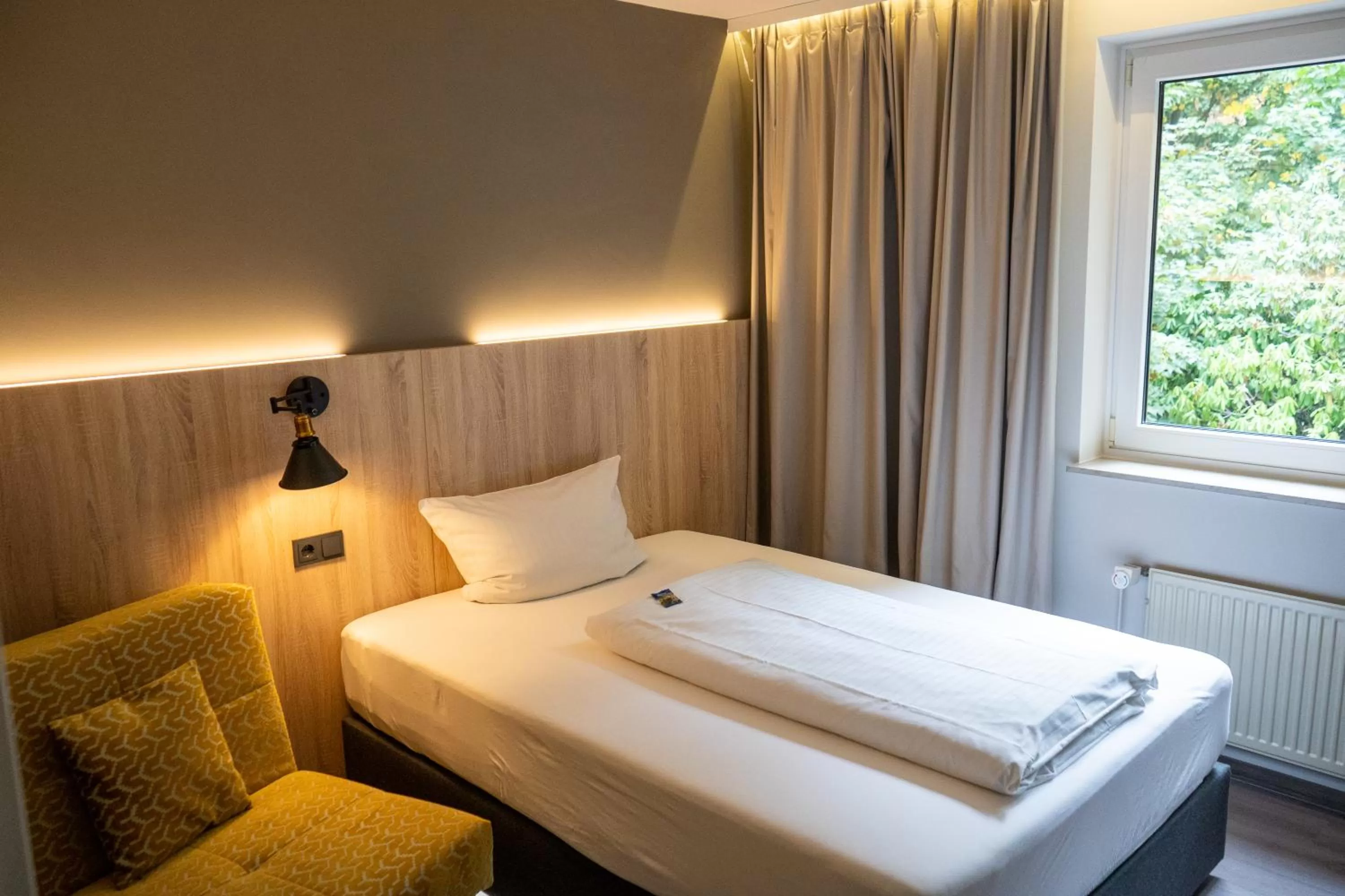 Bed in Hotel Haus Hohenstein