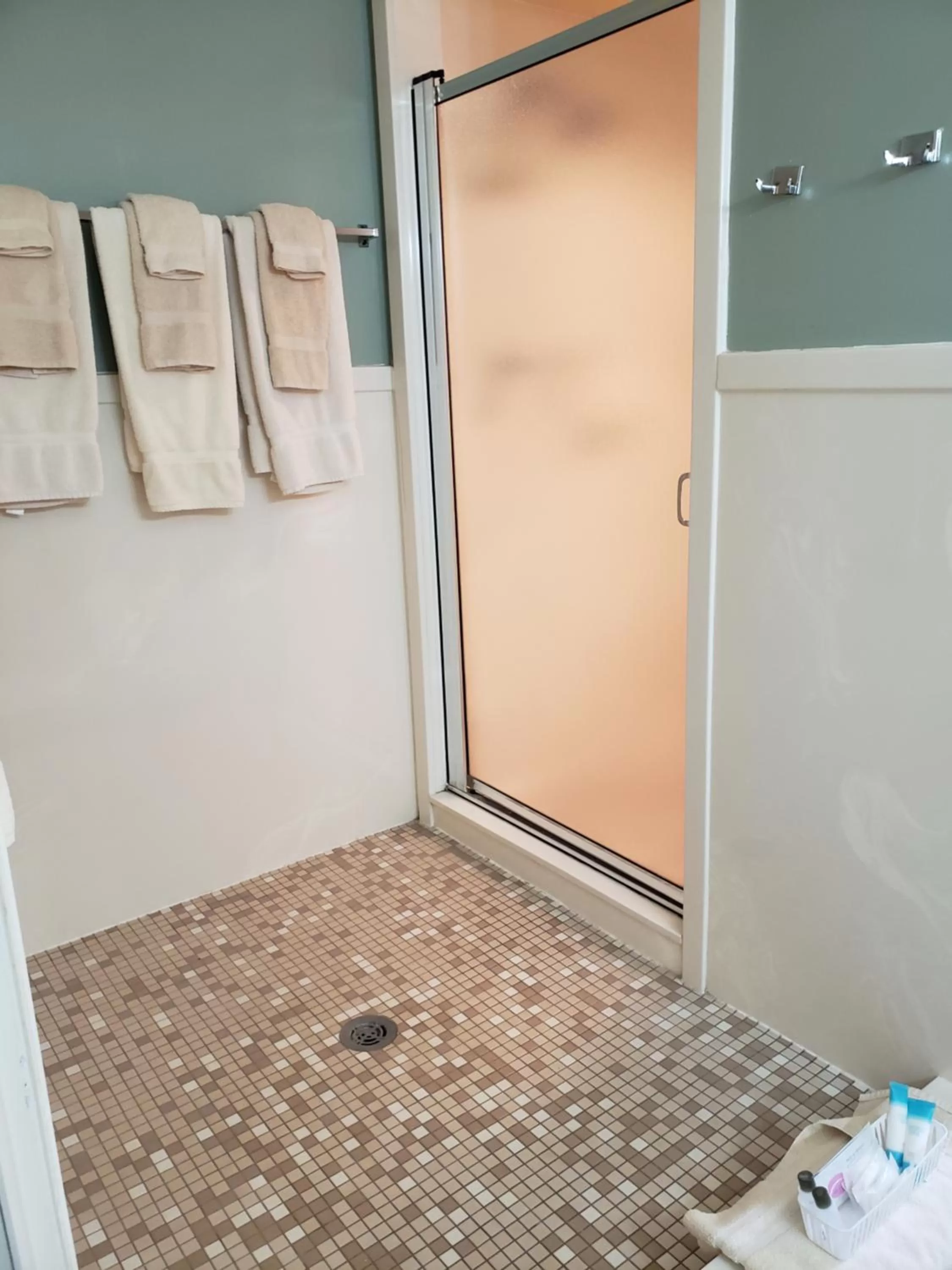 Shower in Flaming Gorge Resort