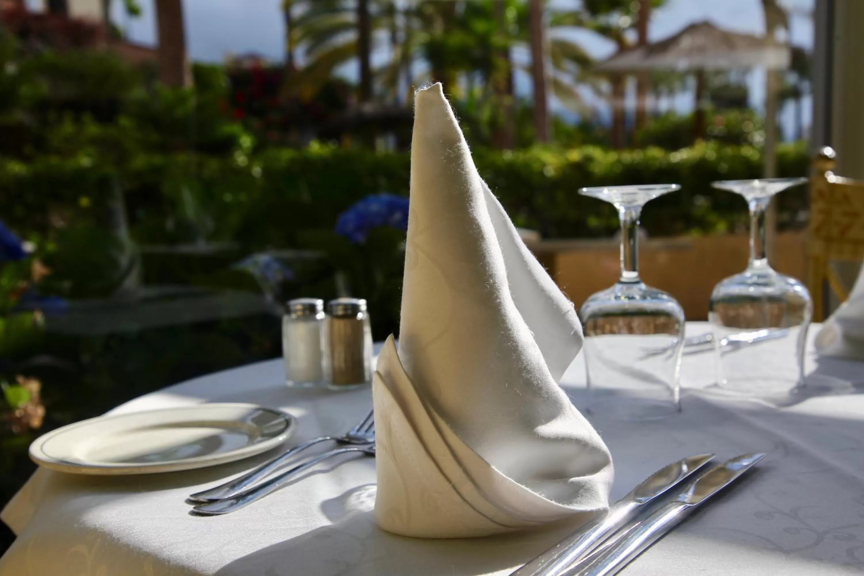 Restaurant/places to eat in Hotel Puerto Palace
