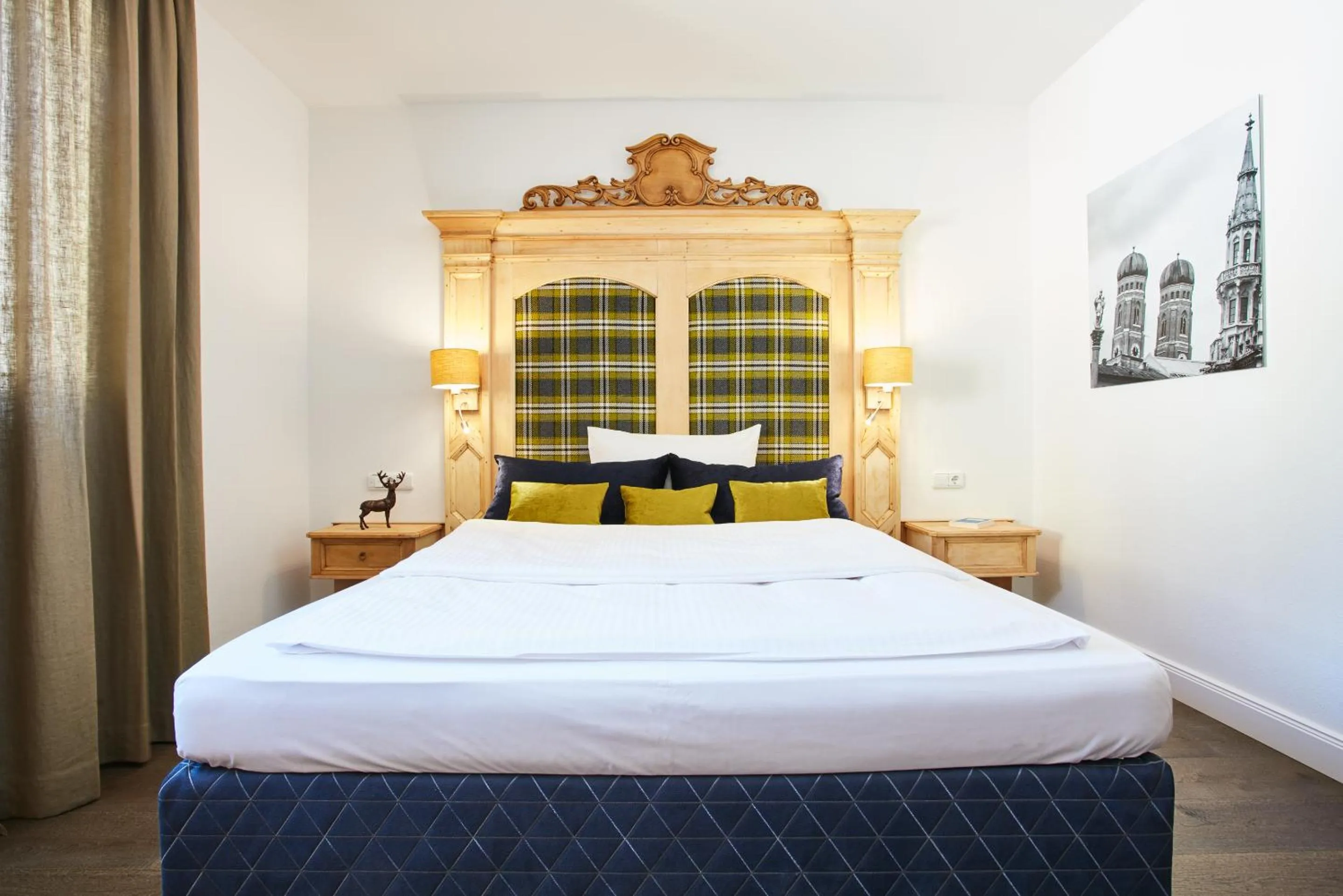 Bed in Hotel Prinzregent München Messe