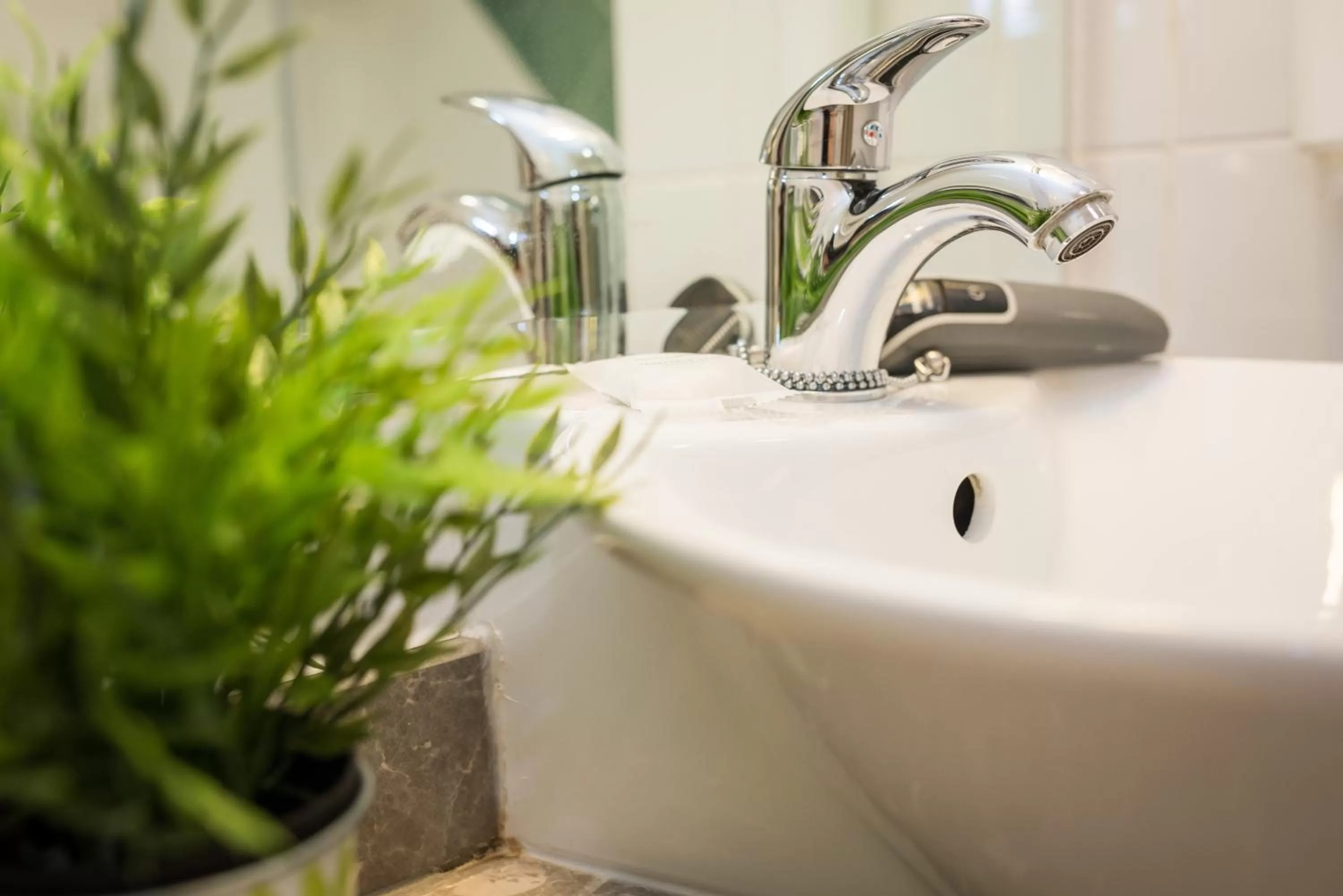 Photo of the whole room in Holiday Inn Manchester West by IHG