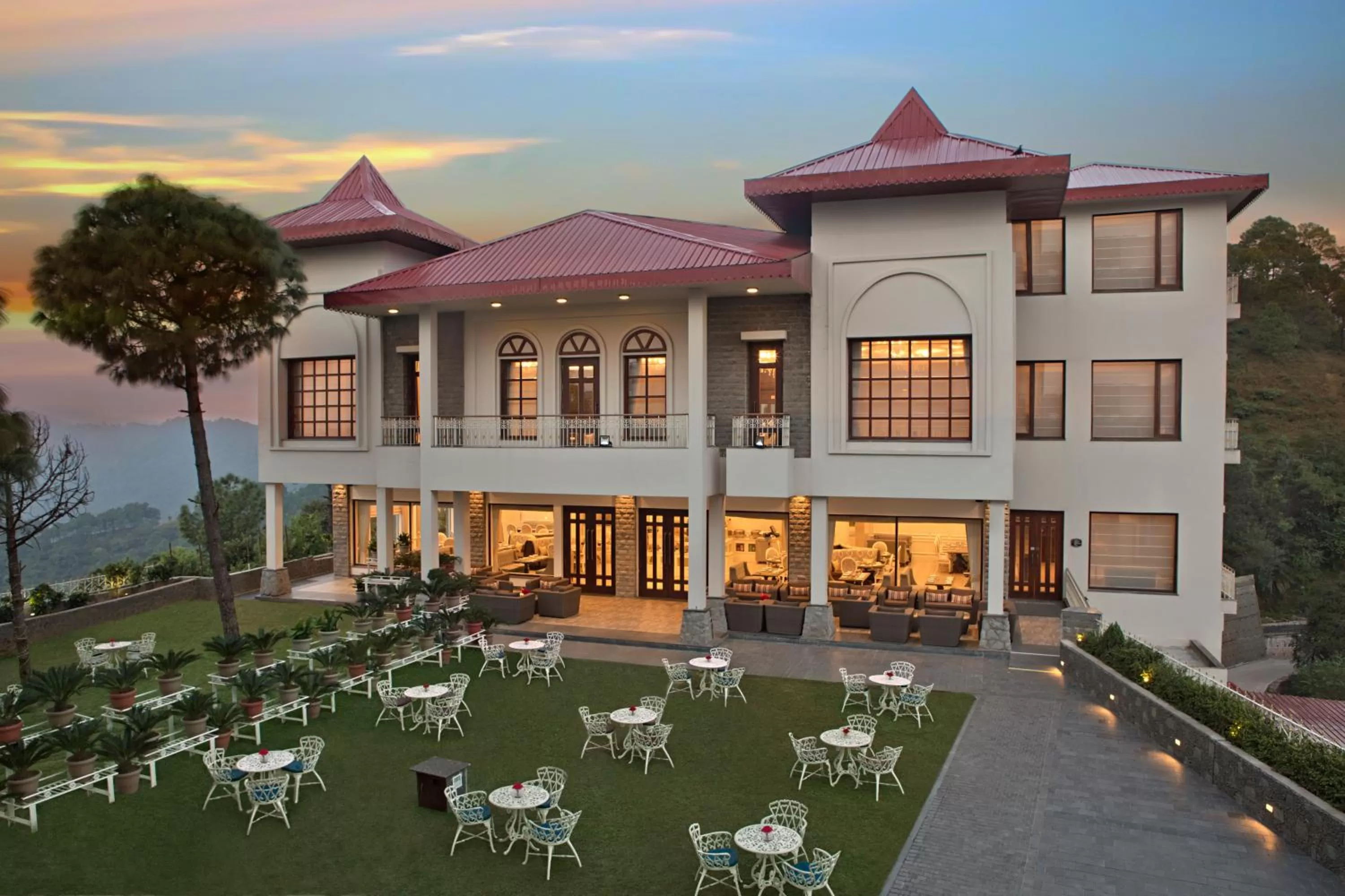 Property building in Fortune Select Forest Hill, Kasauli - Member ITC Hotels' Group