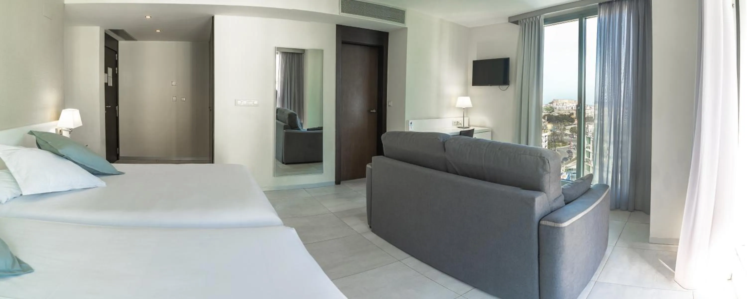 Photo of the whole room in Ágora Spa & Resort