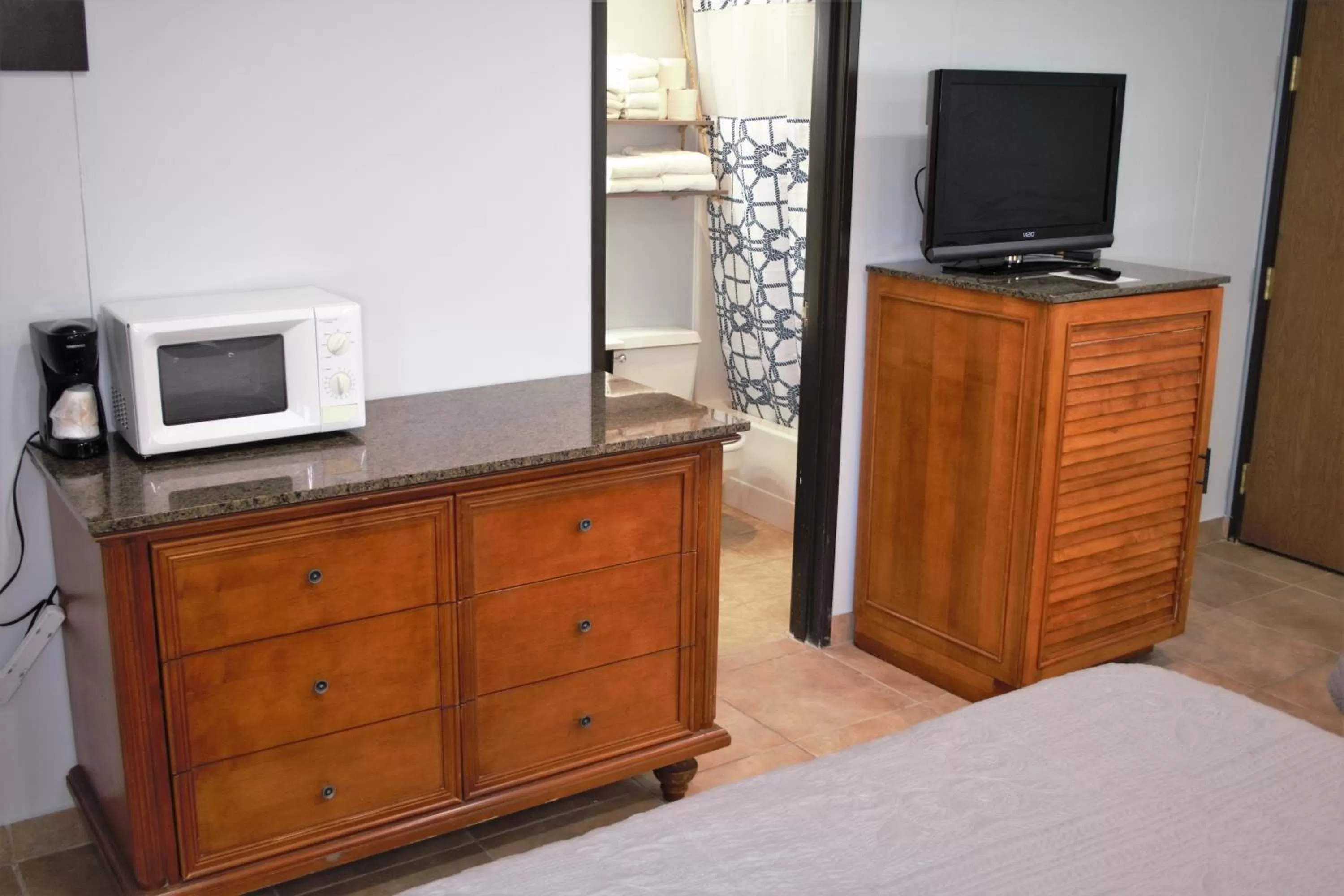 TV and multimedia in Lewis & Clark Resort