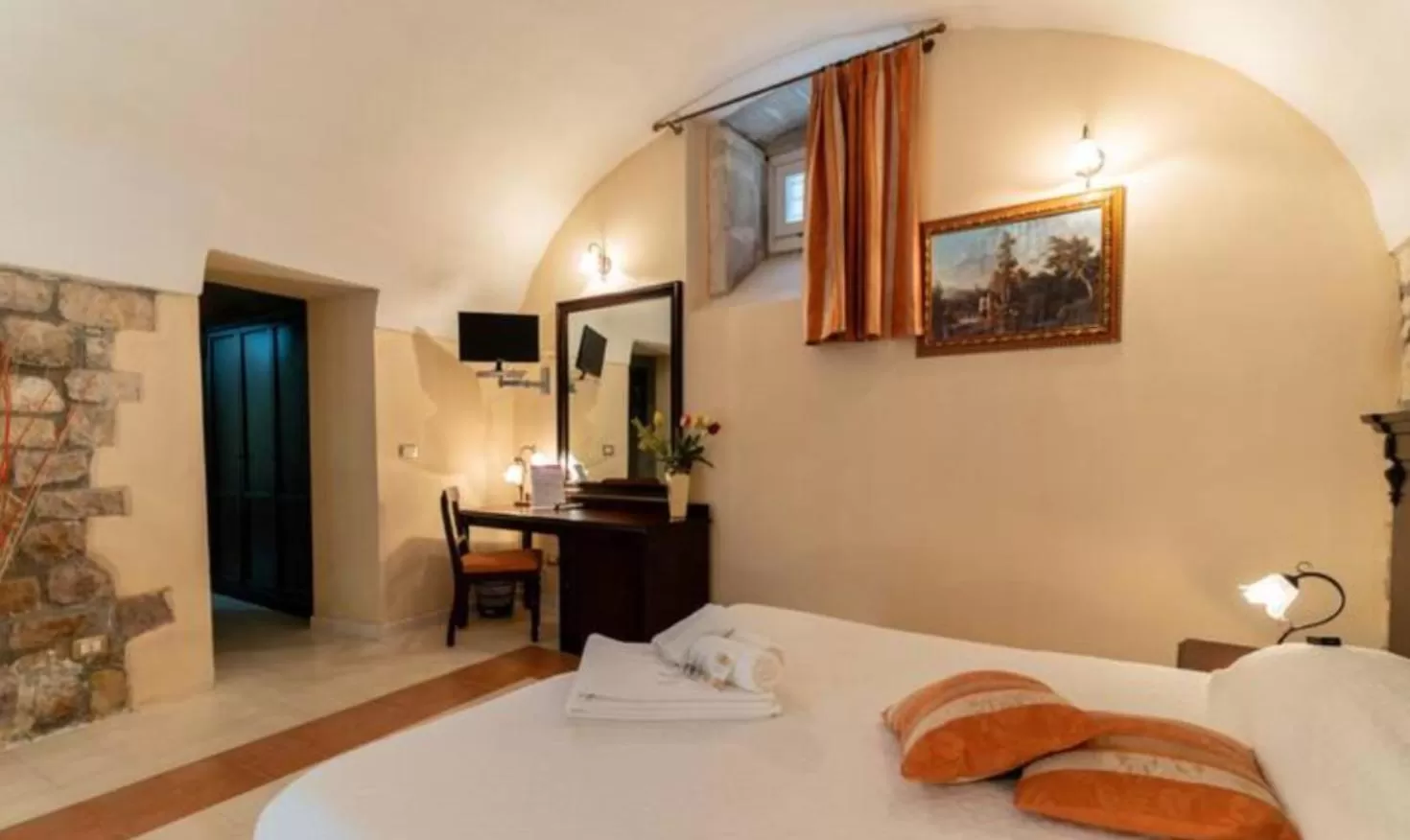 Bed in Palazzo Il Cavaliere B&B De Charme