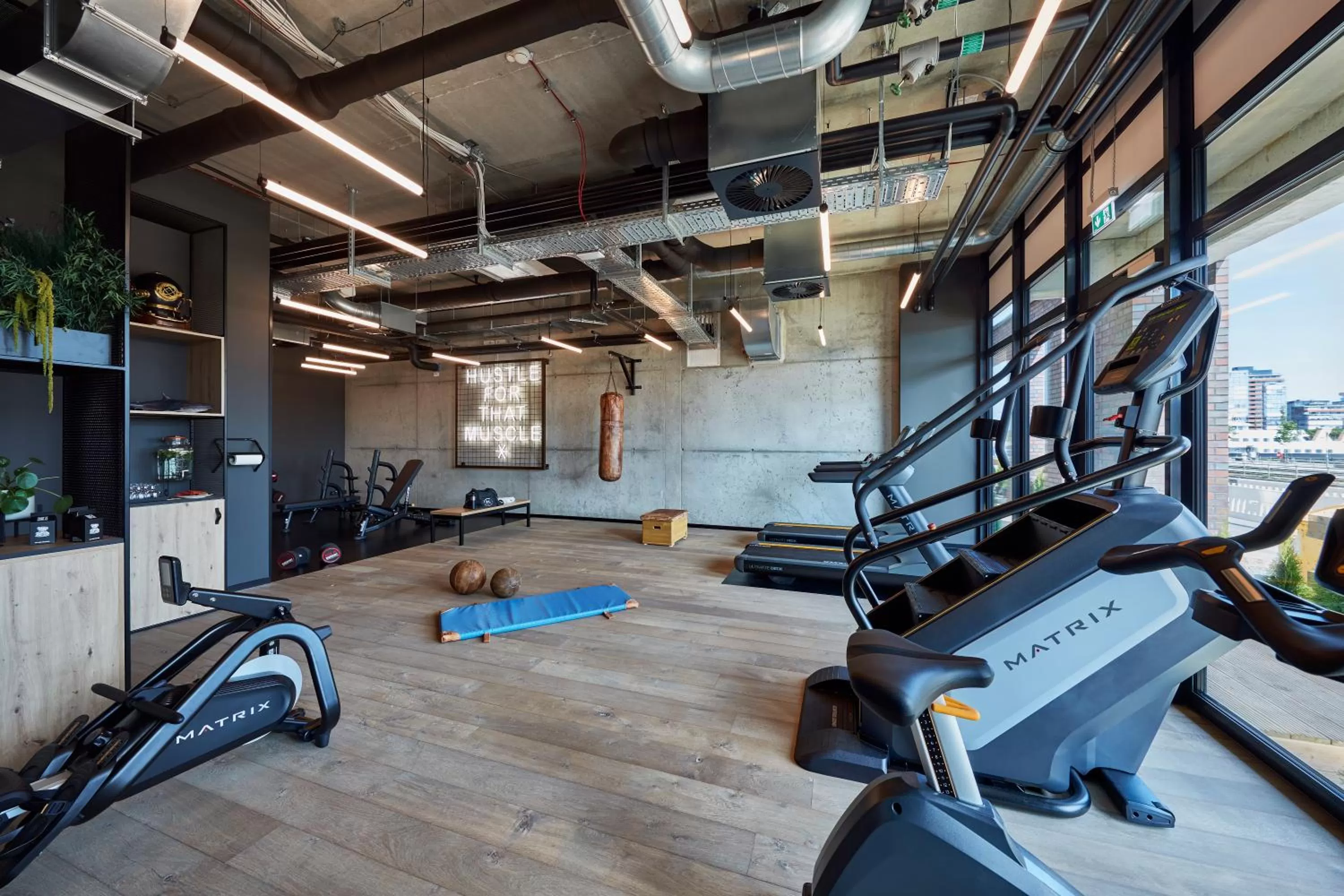 Fitness centre/facilities in Me and All Hotel Kiel, by Hyatt