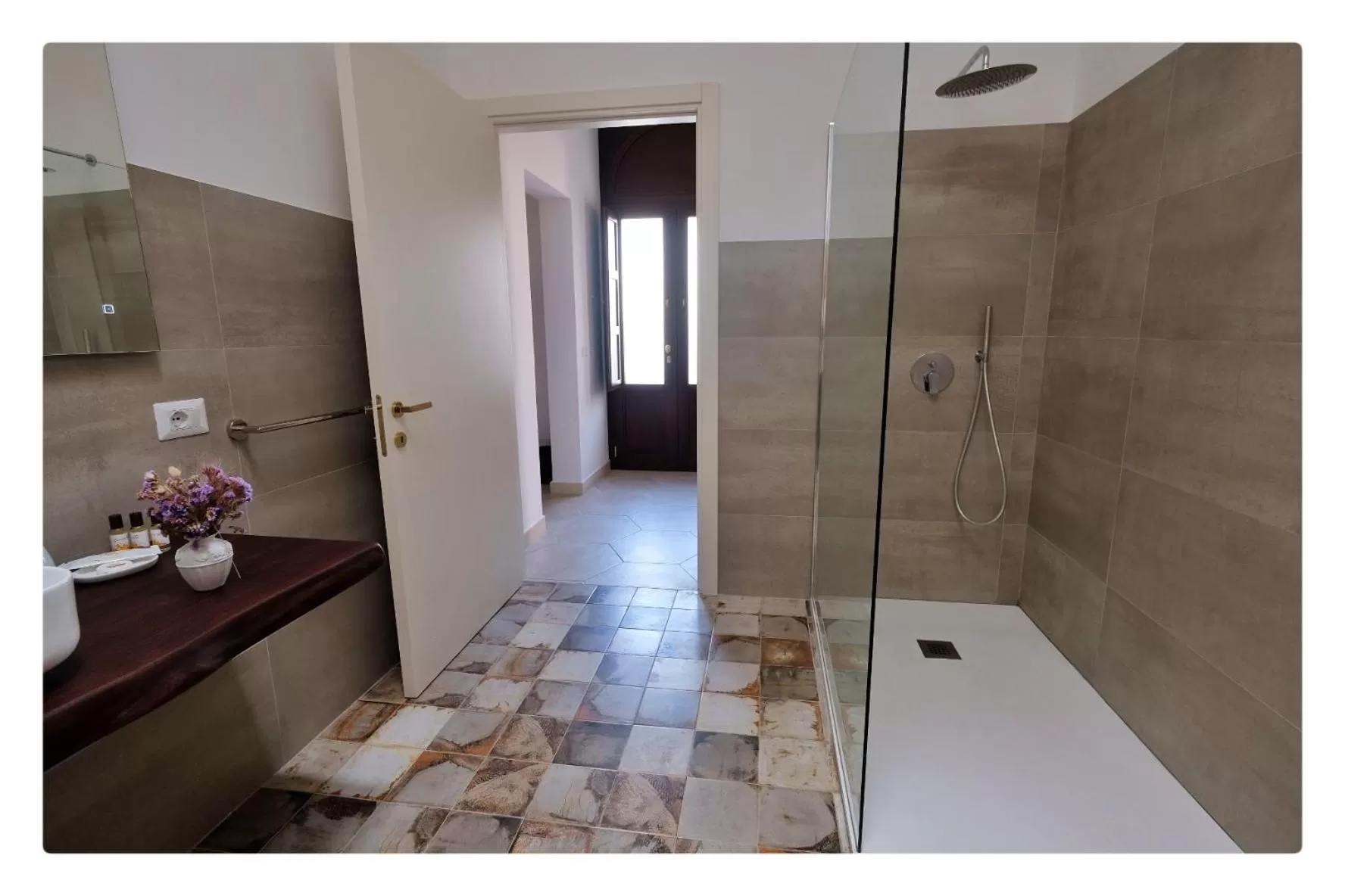 Bathroom in Morfeo Charming Rooms & Relax