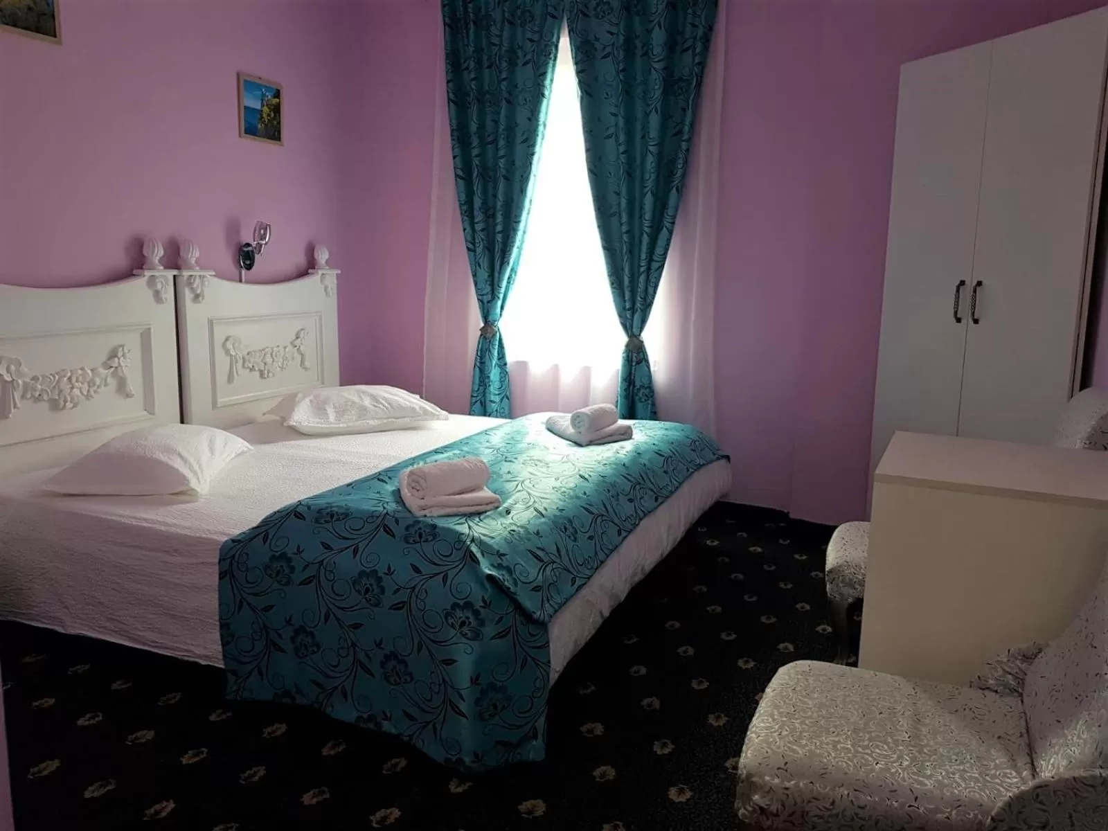 Bedroom, Bed in Hotel Darosy