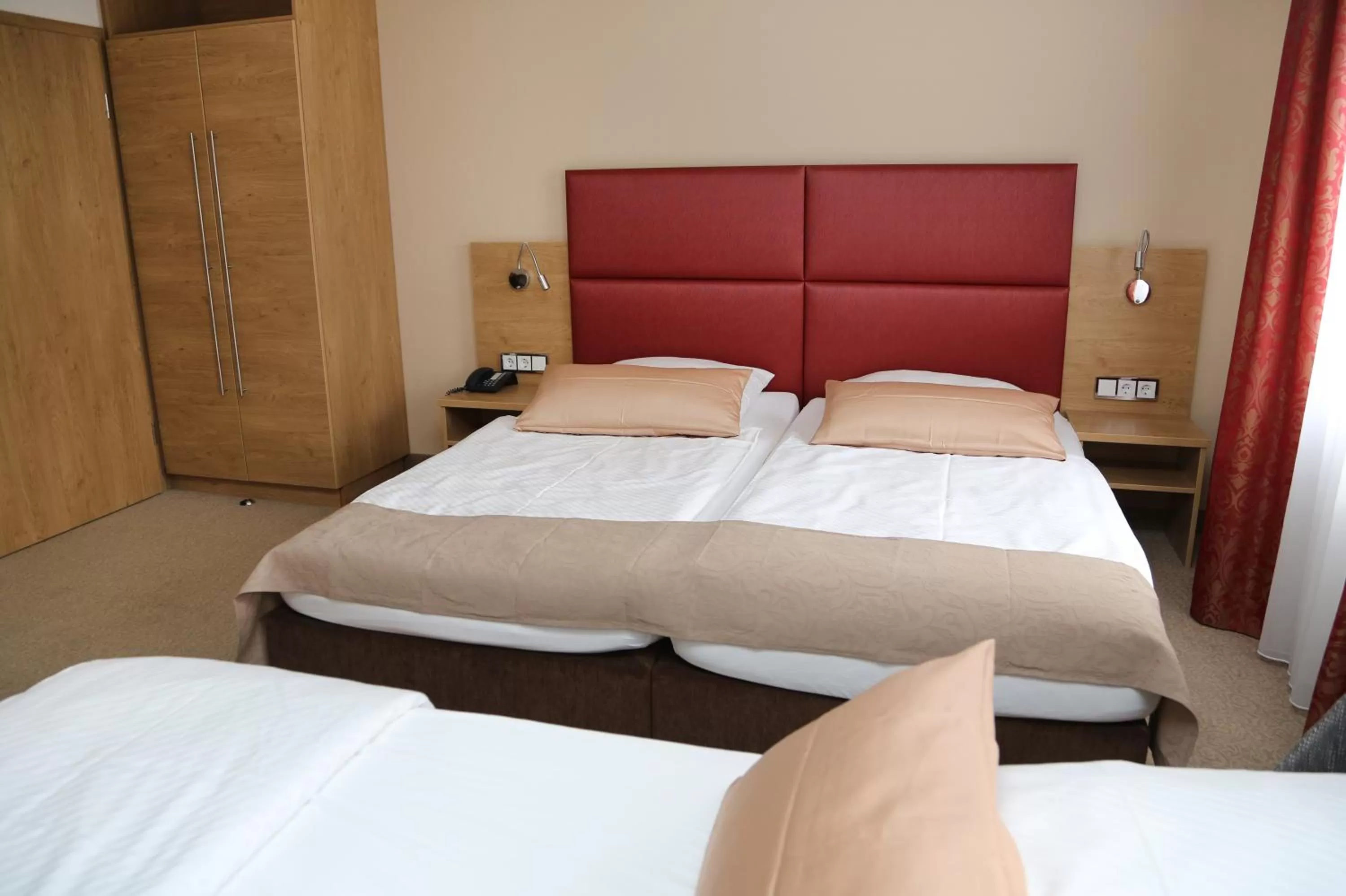 Bed in Hotel Lindleinsmühle