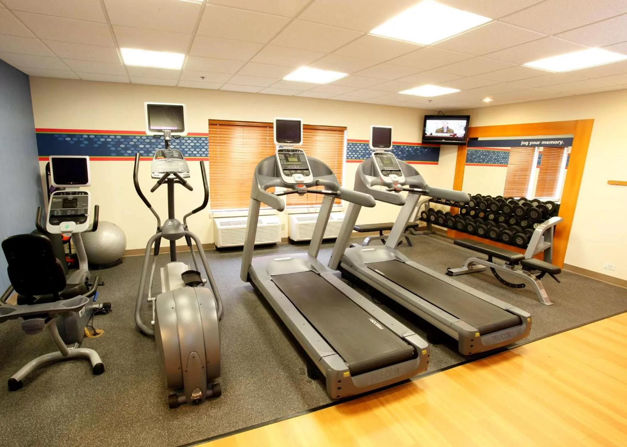 Fitness centre/facilities in Hampton Inn Rockford