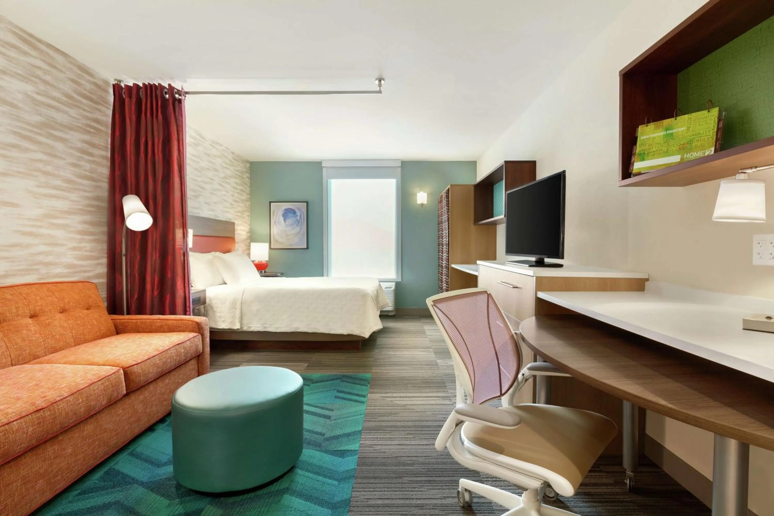 Bedroom, Bed in Home2 Suites By Hilton Sarasota Bradenton Airport