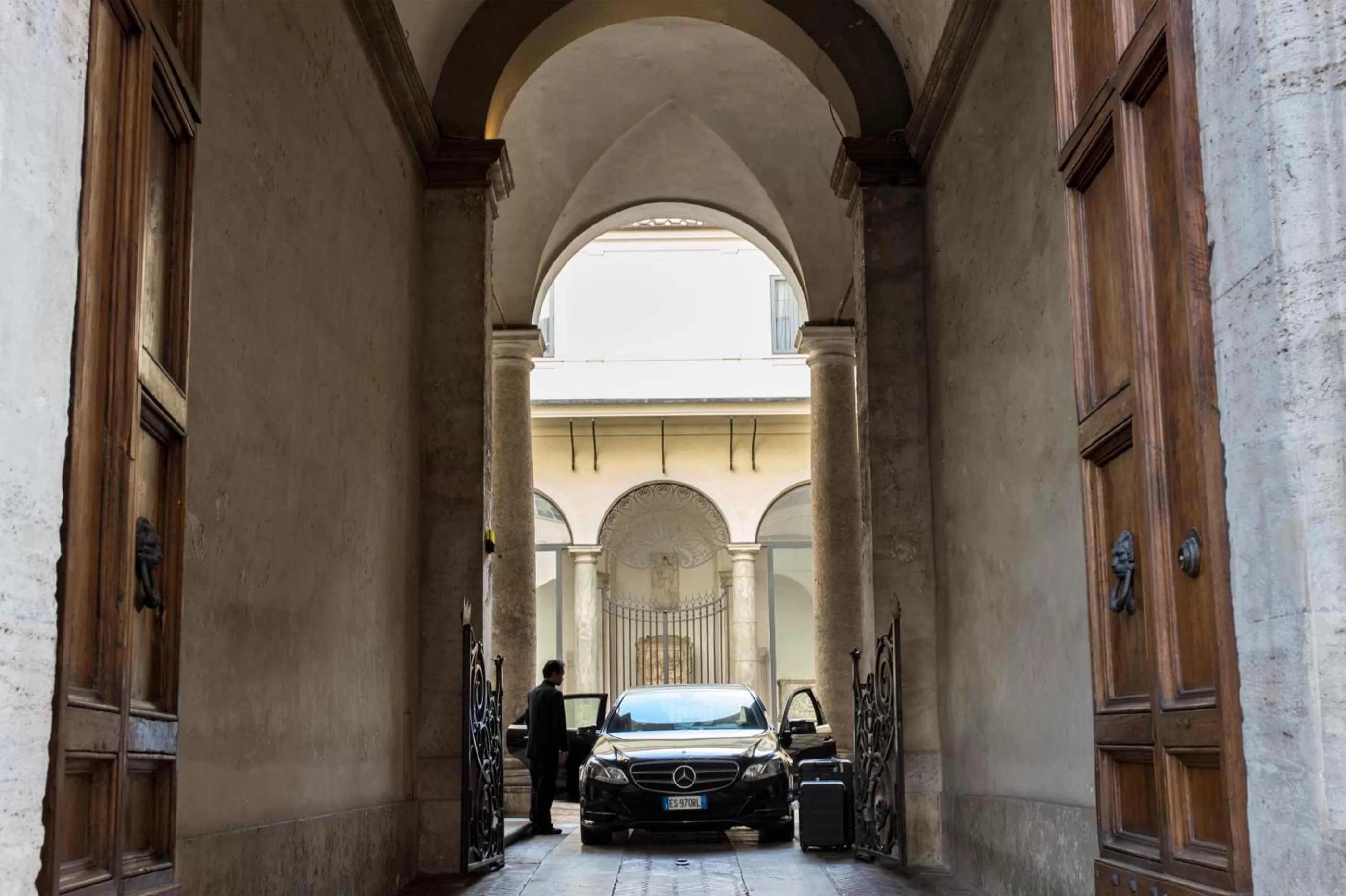 Facade/entrance, Bed in Residenza Napoleone III