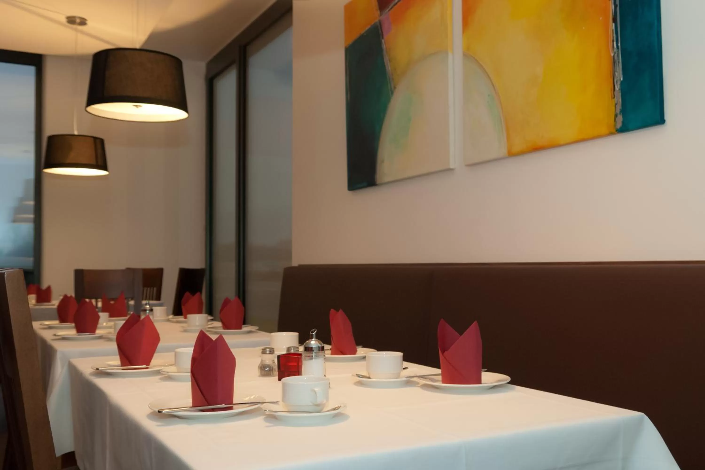 Breakfast in Hotel Sentio