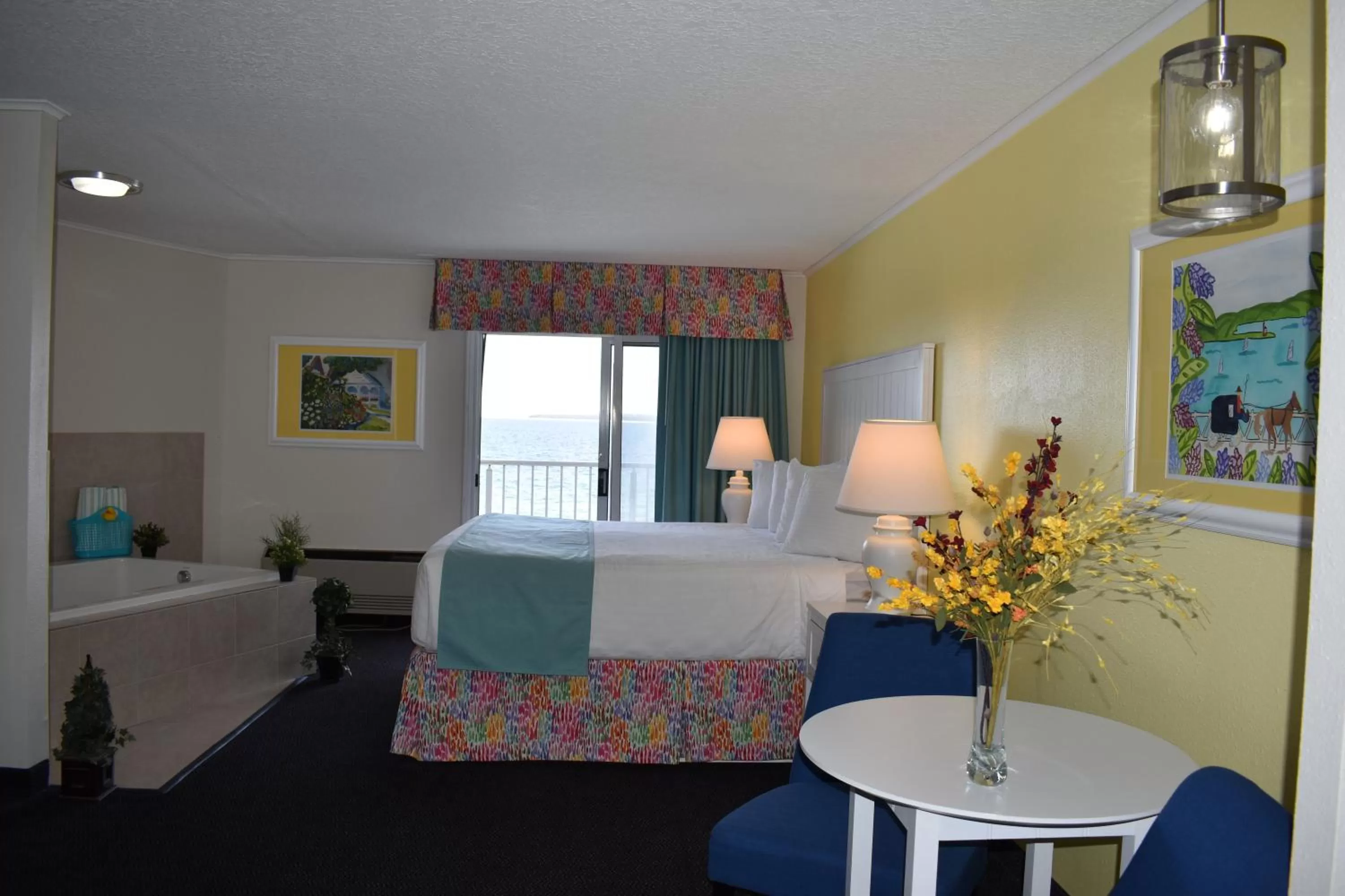 Breakers Resort - Lakeside