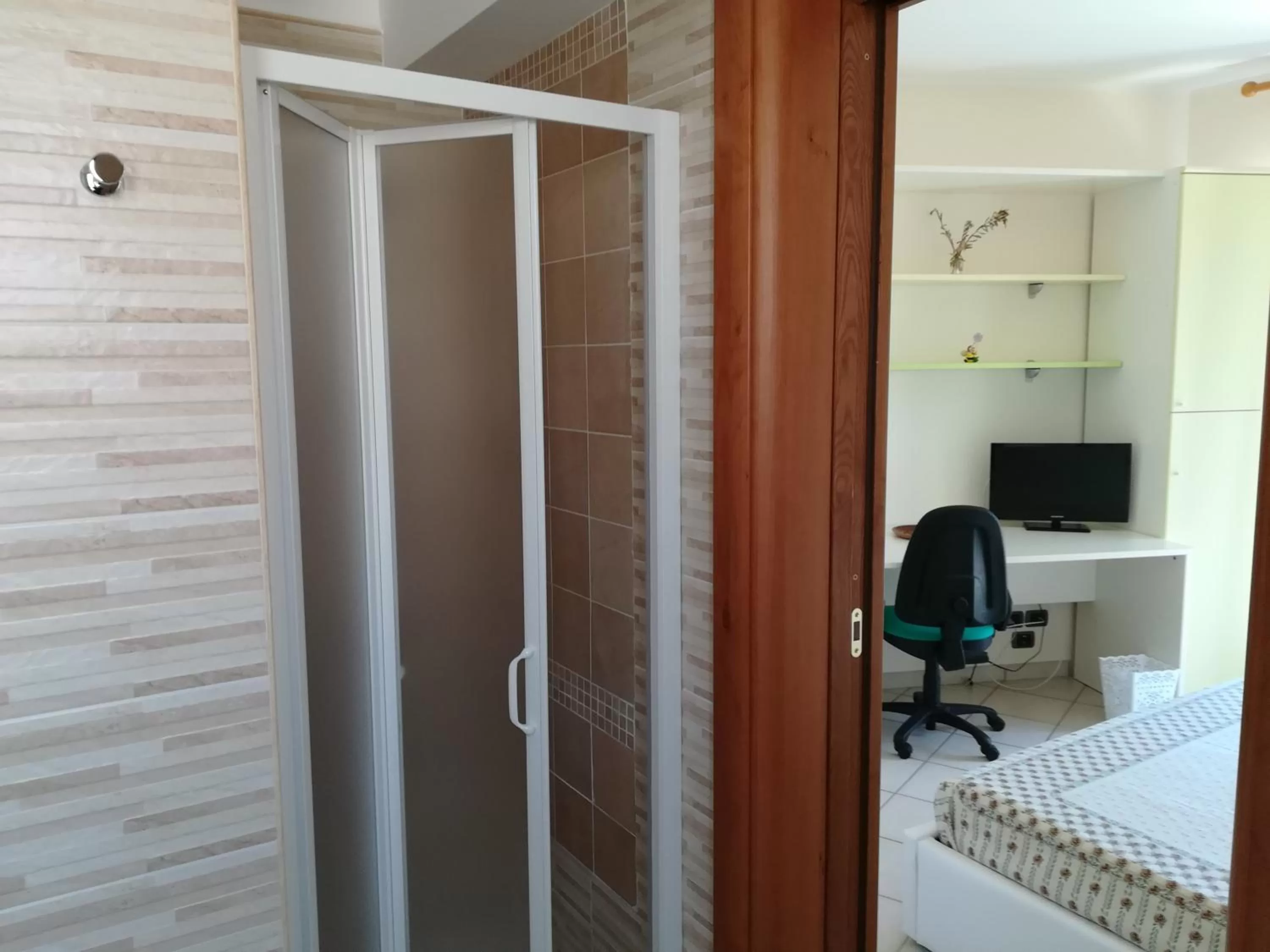 Bathroom in La Collina Capo d'Orlando