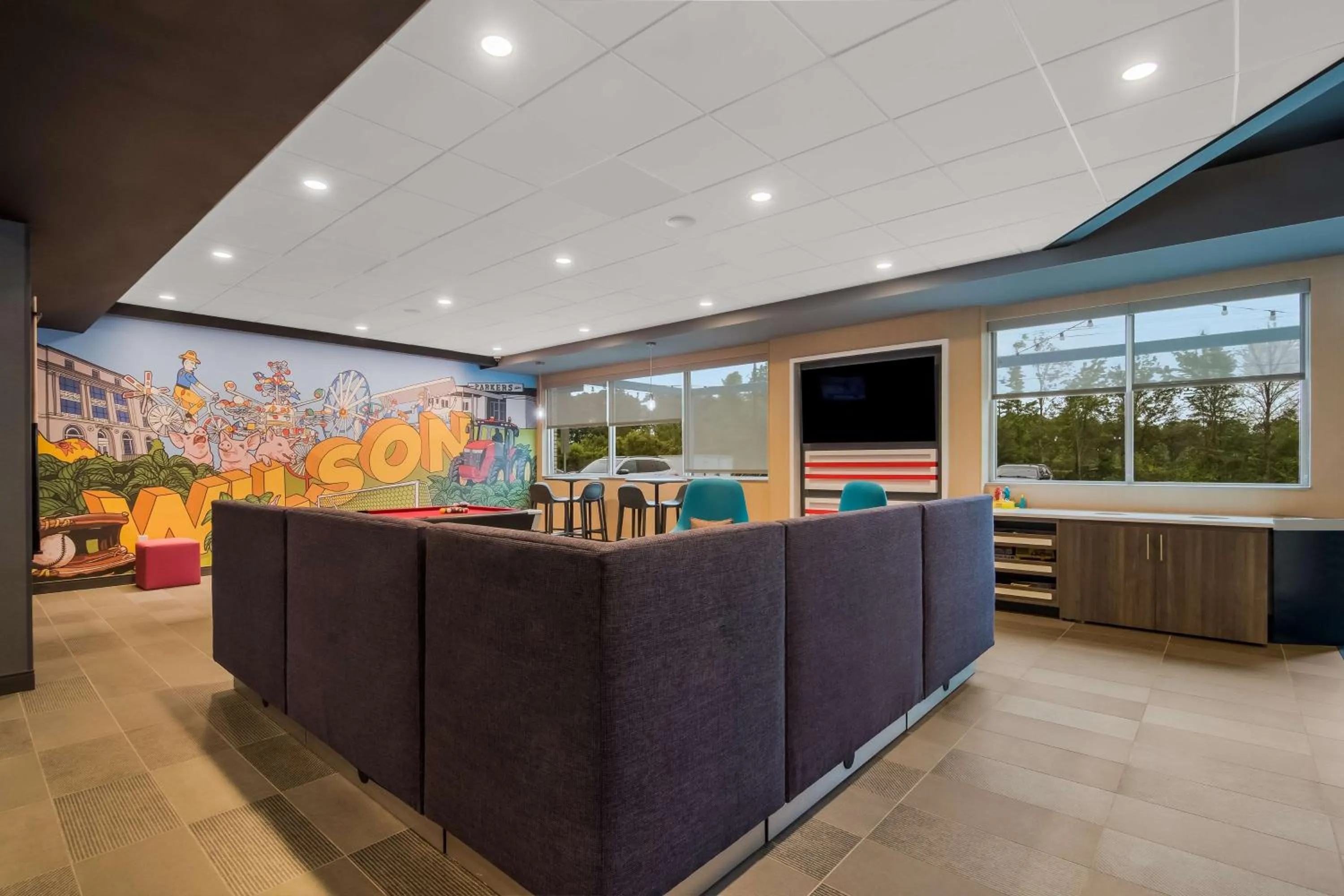 Lobby or reception in Tru By Hilton Wilson