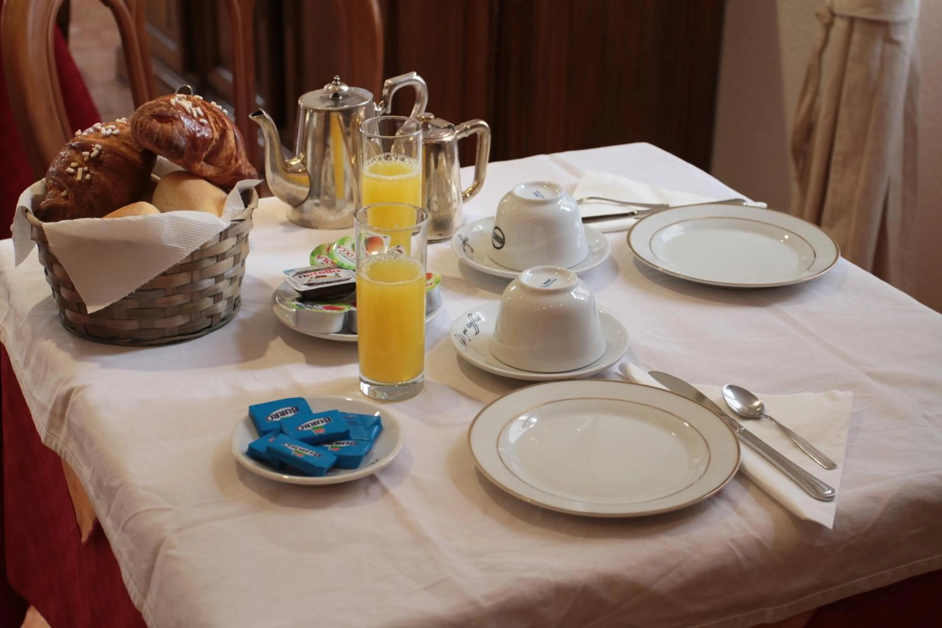 Breakfast in Hotel Domodossola