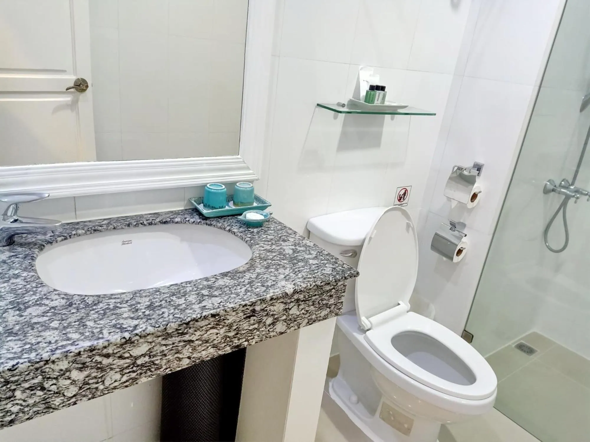 Bathroom in Casa Blanca Boutique Hotel - SHA Plus