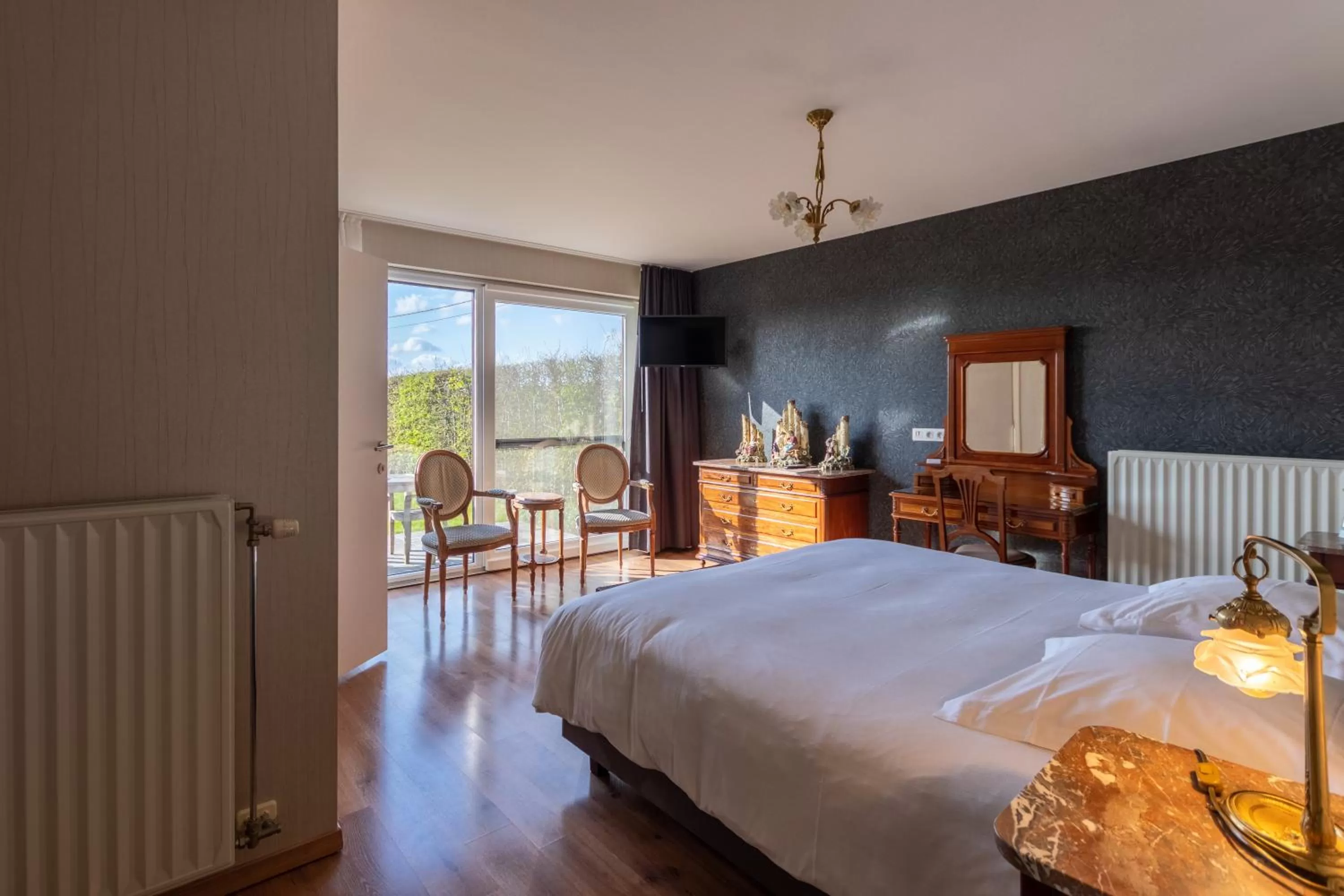 Photo of the whole room, Bed in Apollonia