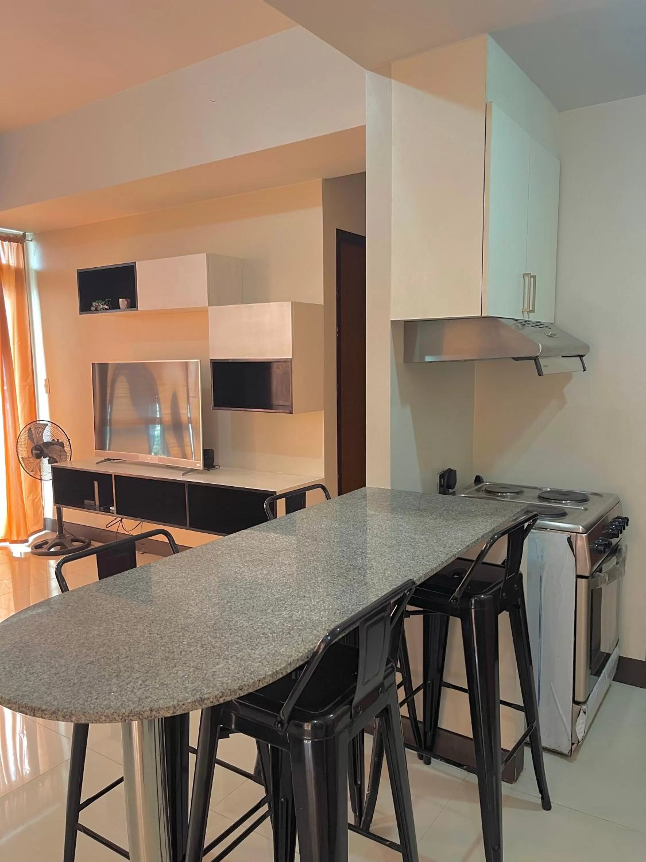 Kitchen or kitchenette, Kitchen/Kitchenette in Cubao, Quezon City Condo Staycation (wifi and netflix ready)