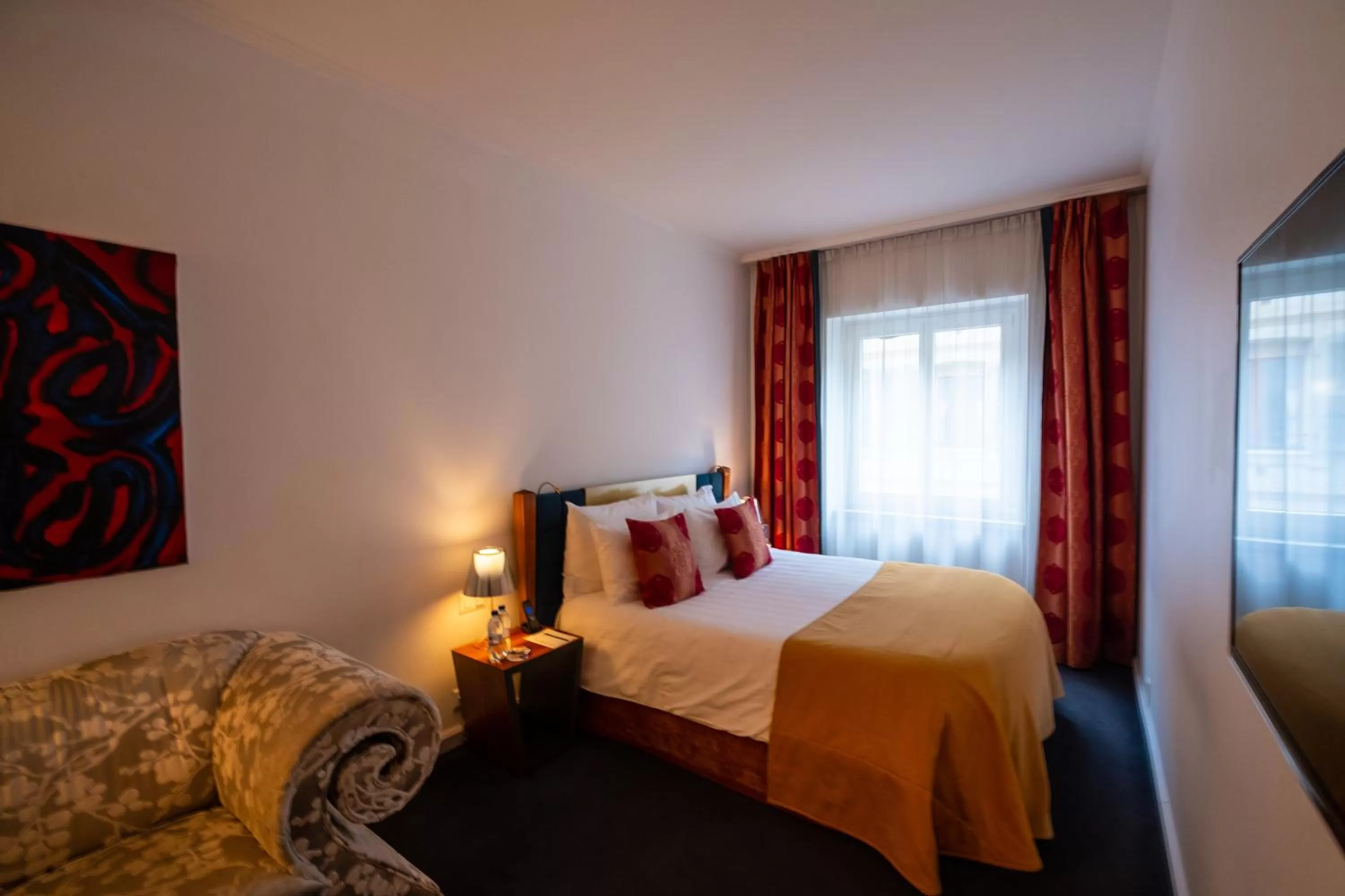 Bed in The Ambassador