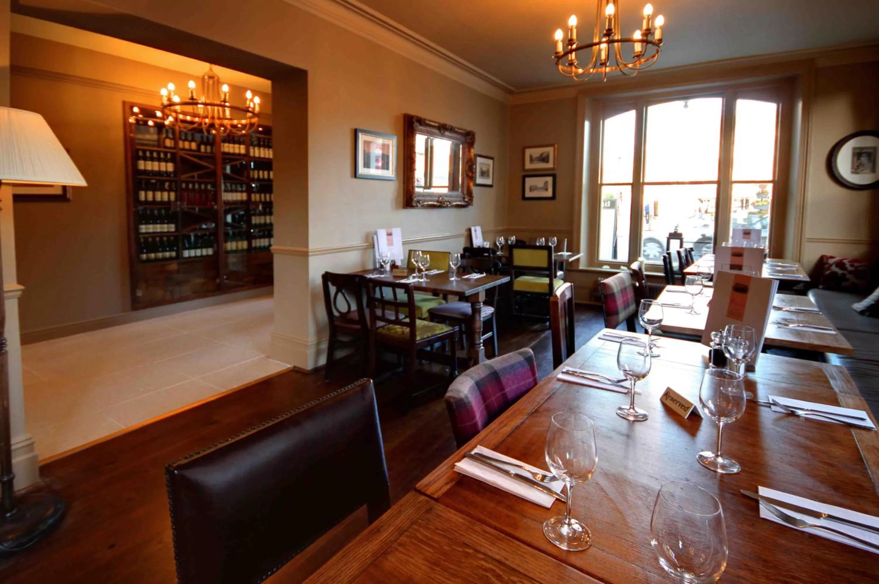 Restaurant/places to eat in King's Head Hotel By Greene King Inns