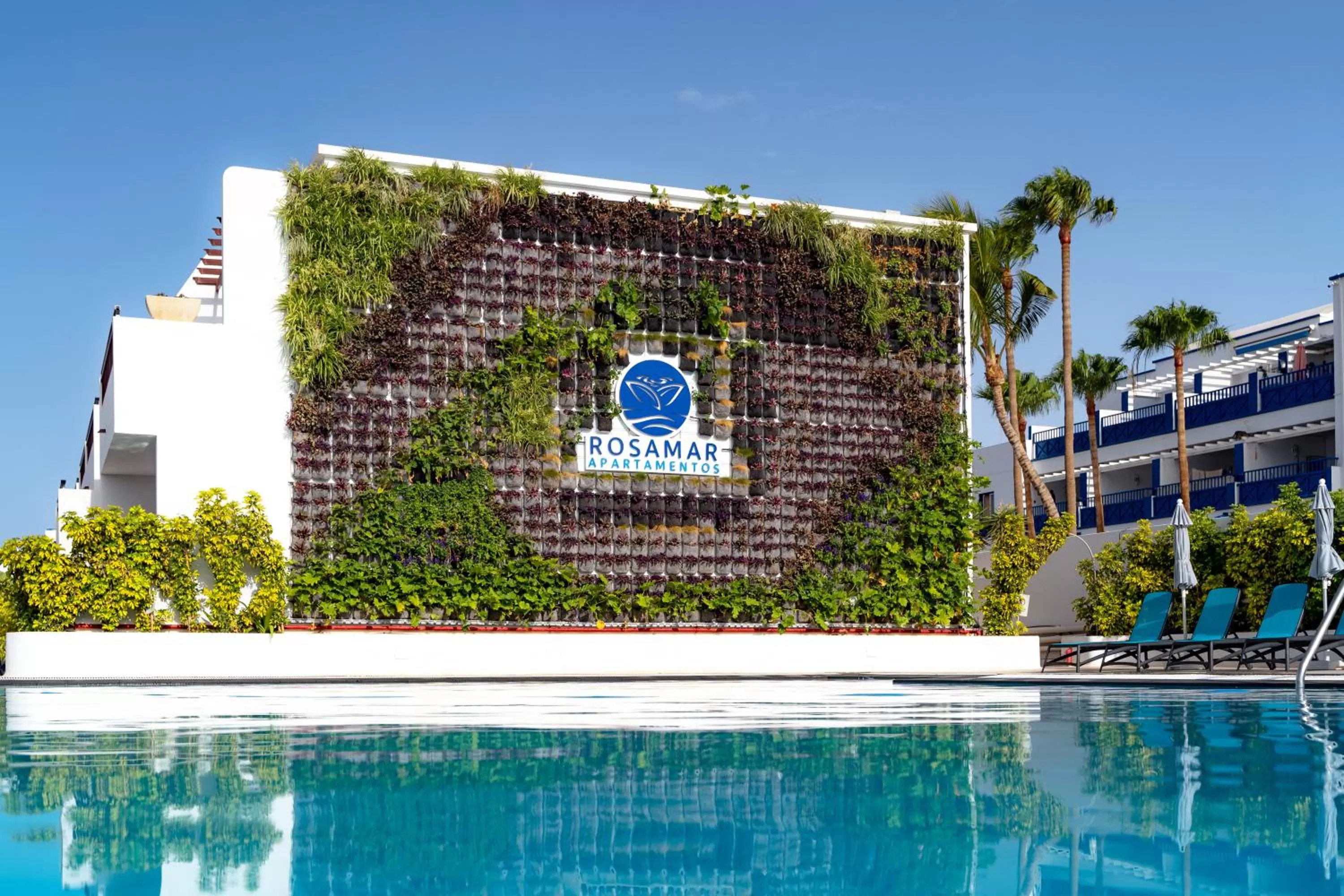 Garden in Rosamar Apartamentos