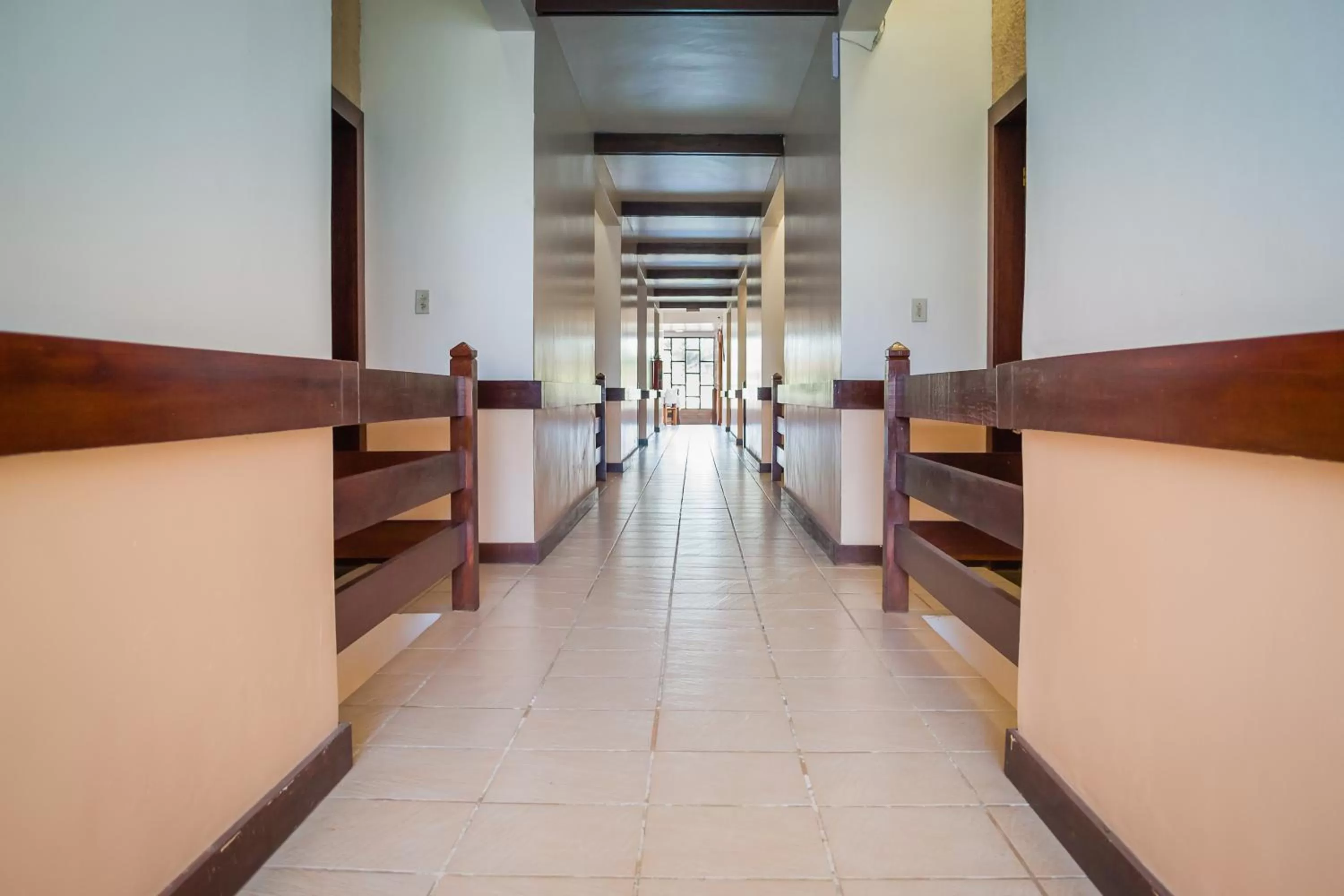 Property building in Hotel Porto das Ancoras