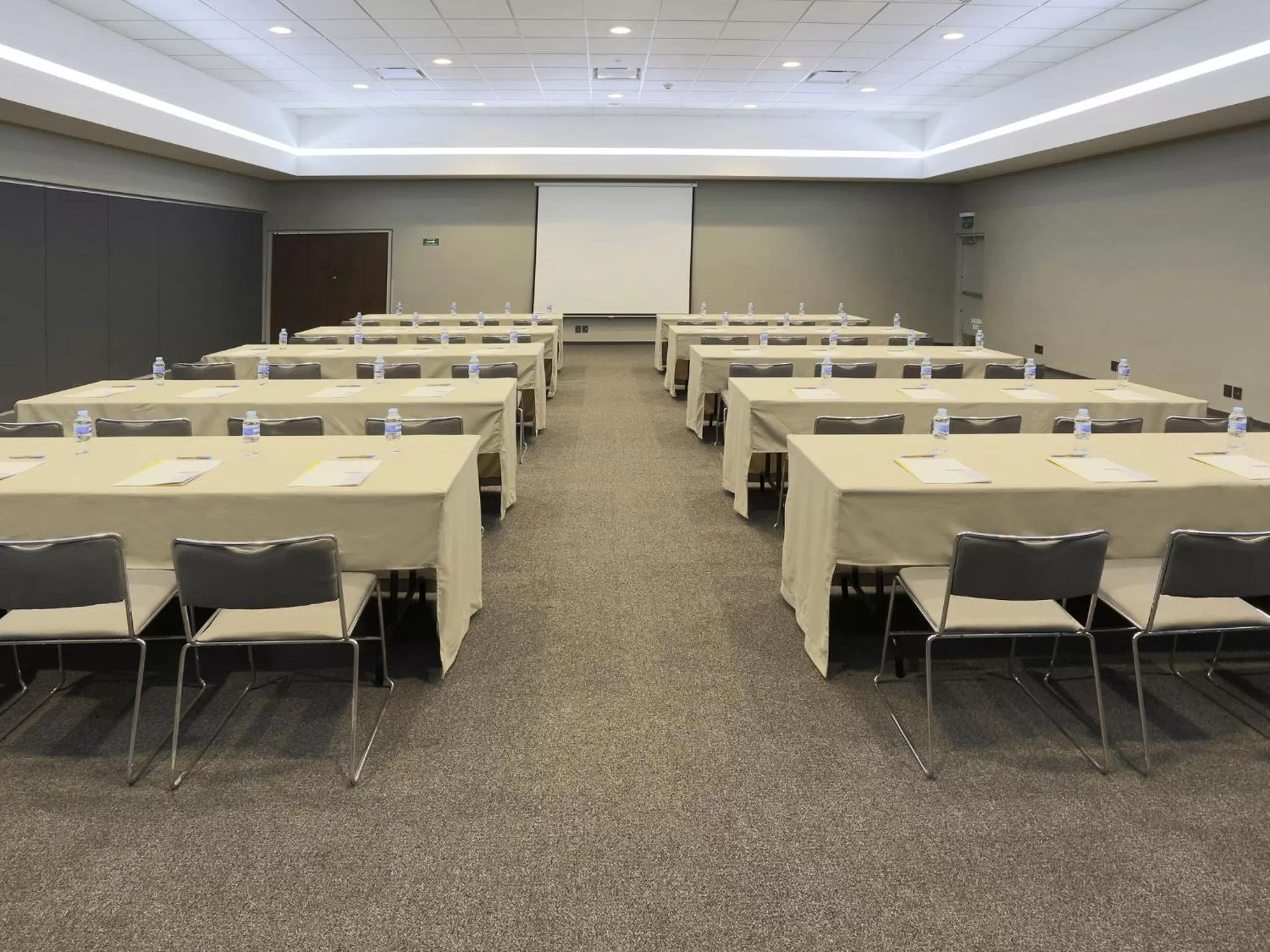 Business facilities in City Express by Marriott Salina Cruz