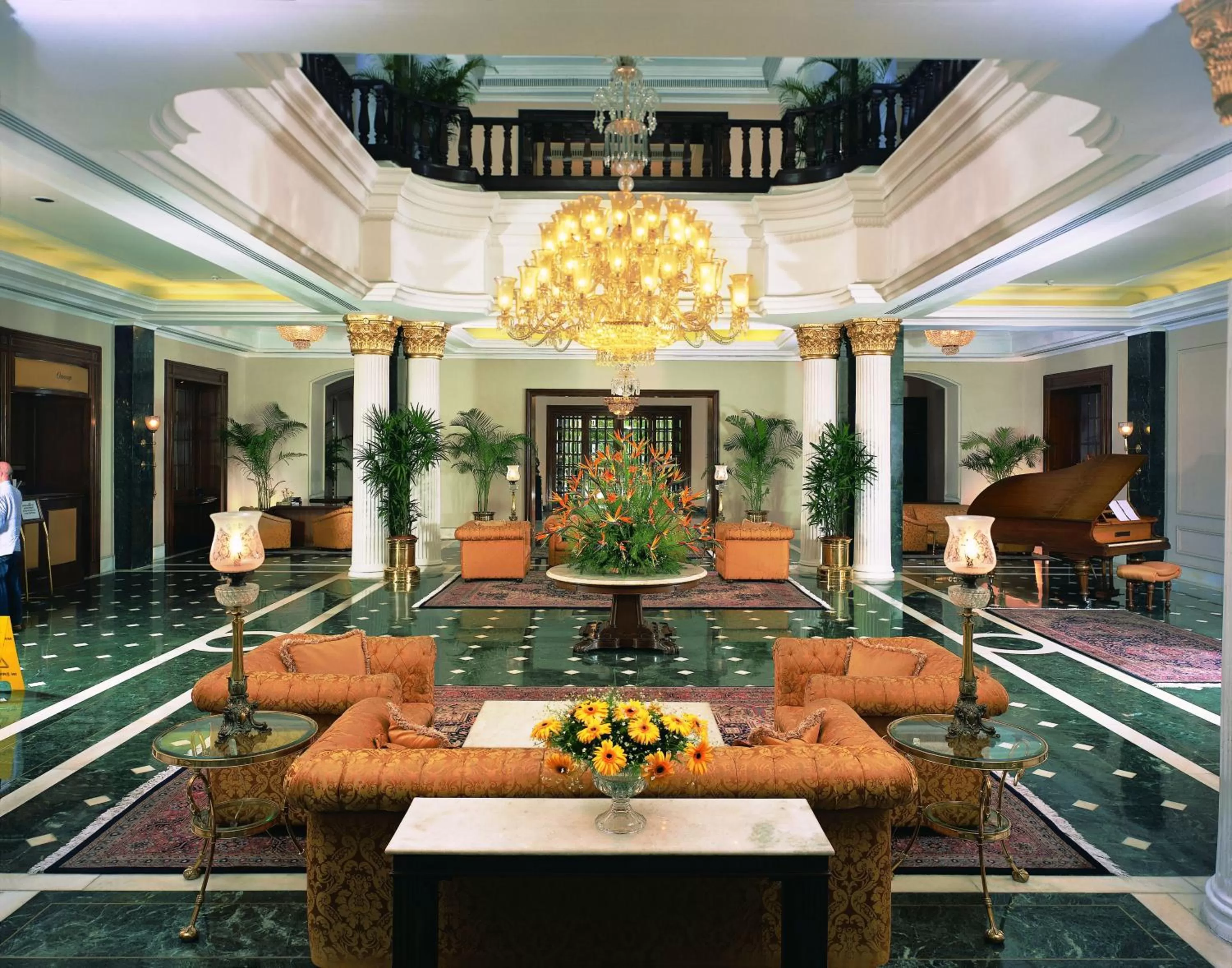 Lobby or reception in The Oberoi Grand Kolkata