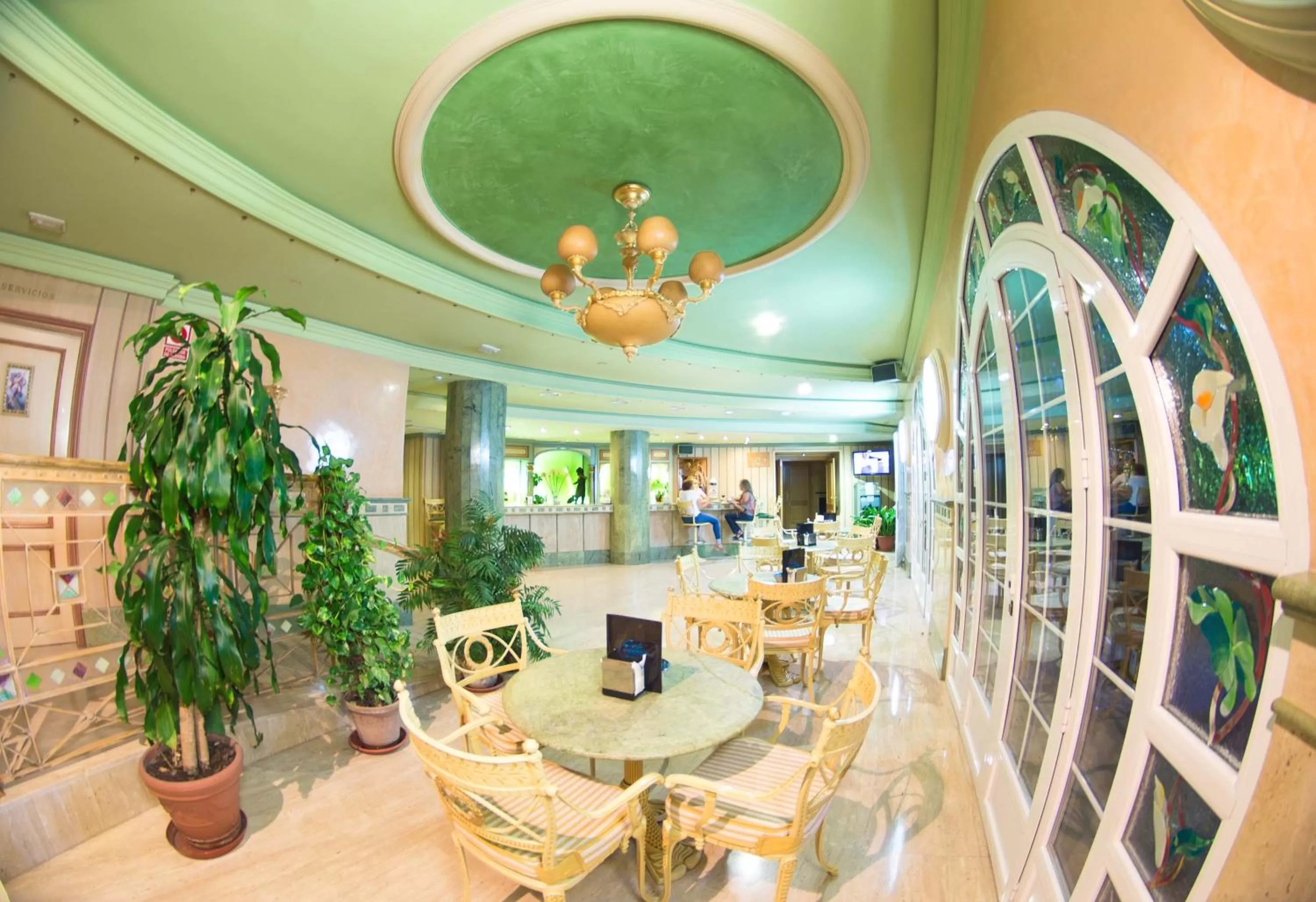 Lounge or bar in Hotel Los Angeles Granada