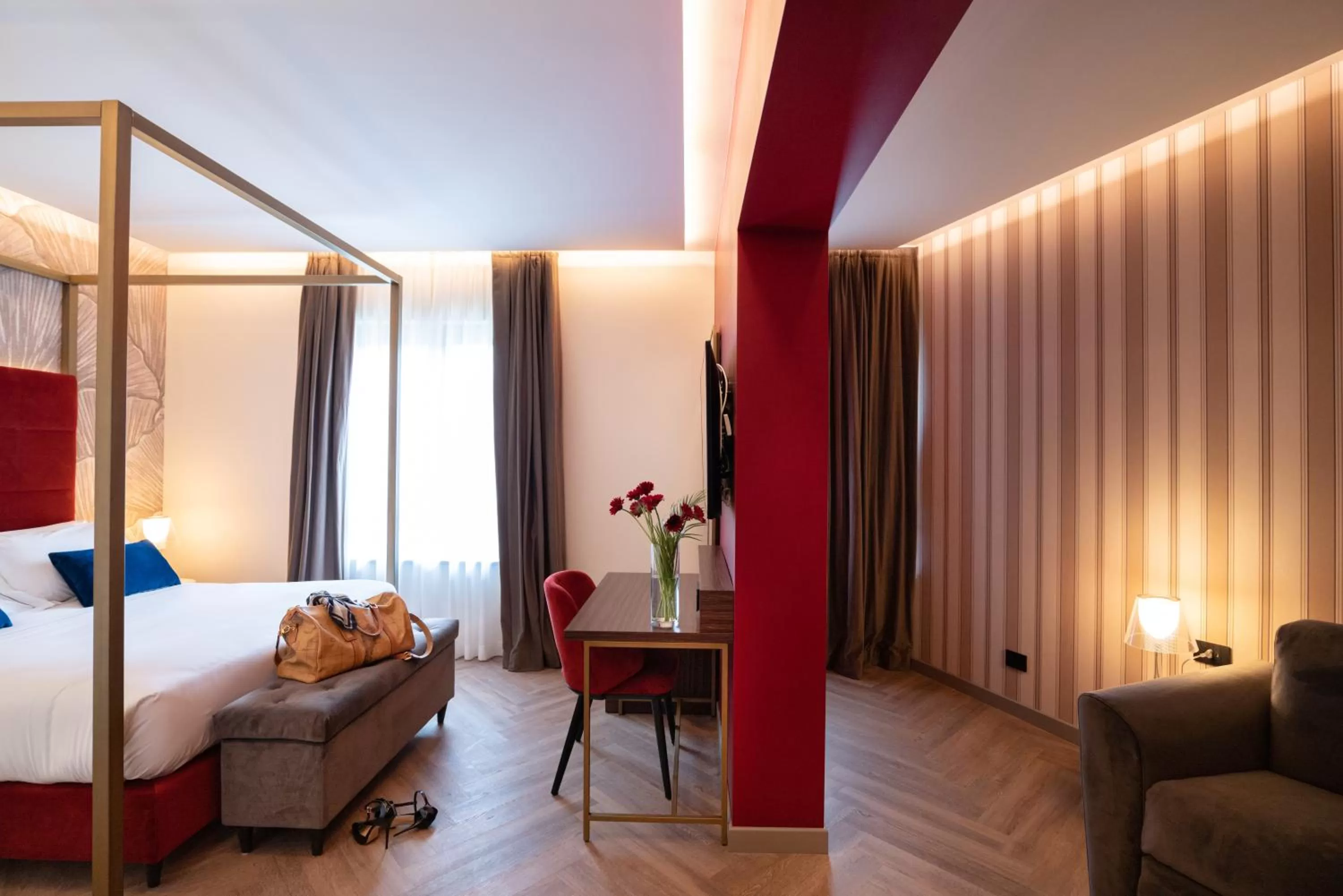 Photo of the whole room, Bed in 3T Boutique Hotel