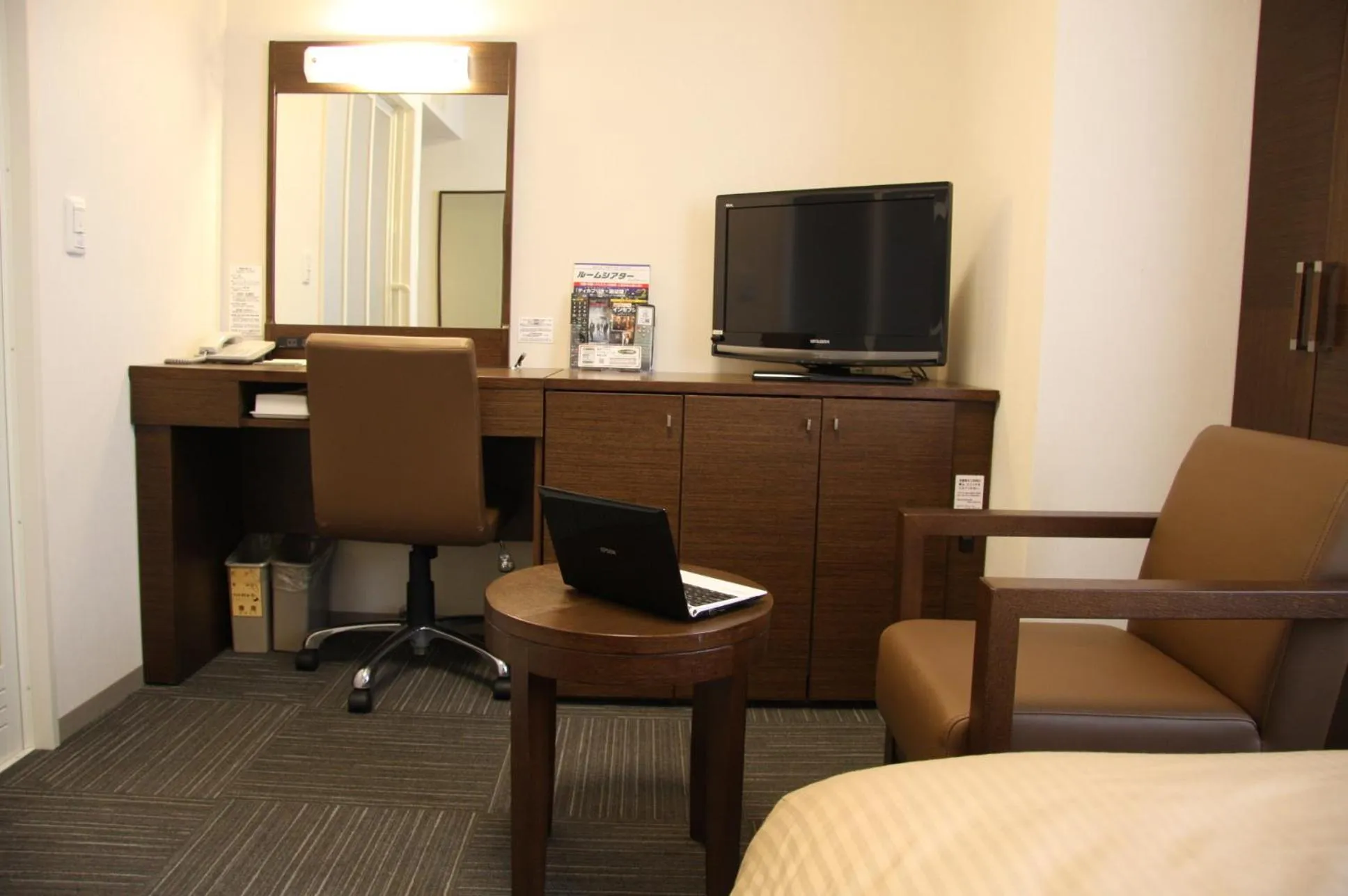 Photo of the whole room in Hotel Route-Inn Sapporo Chuo