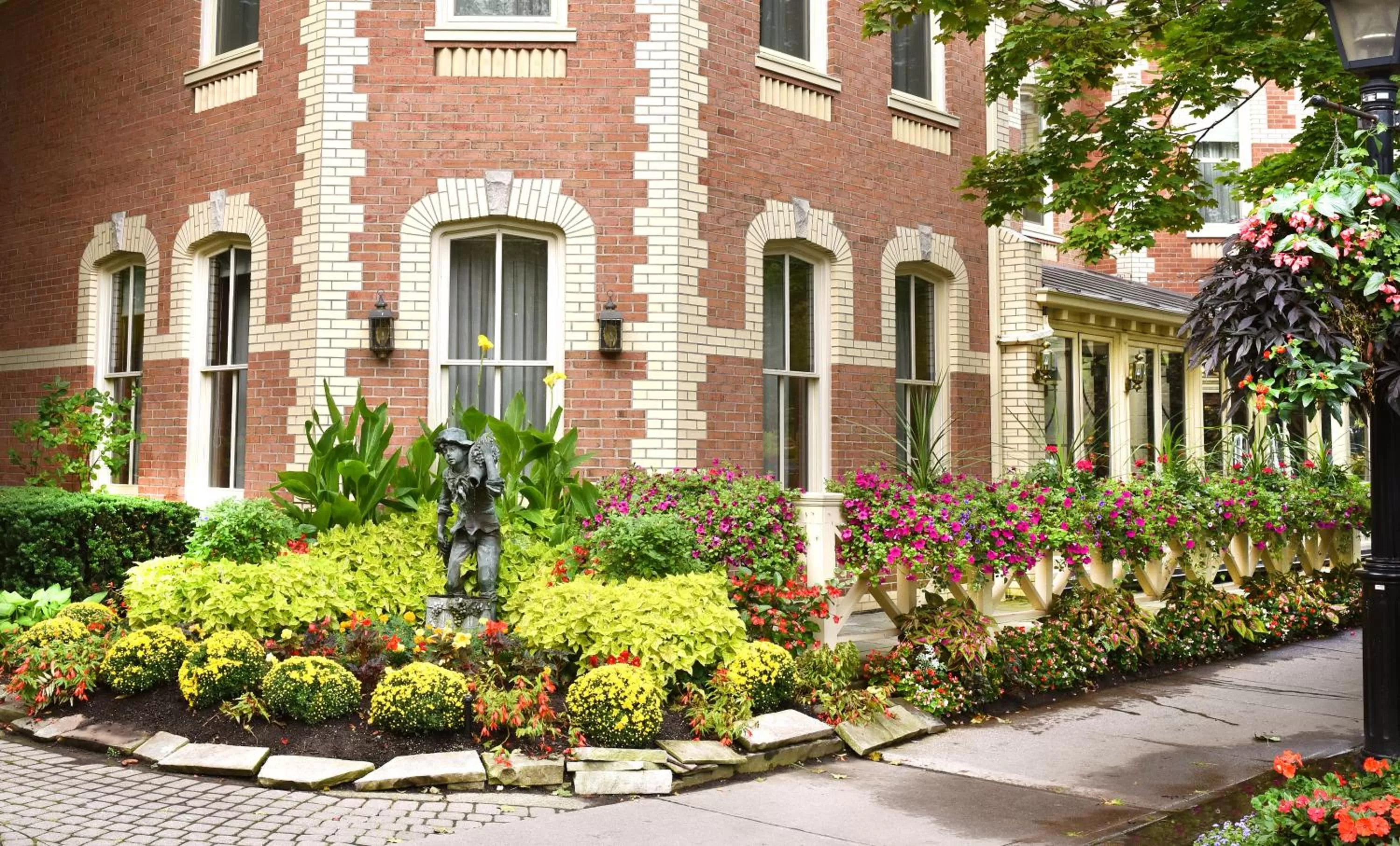 Property building in Prince of Wales