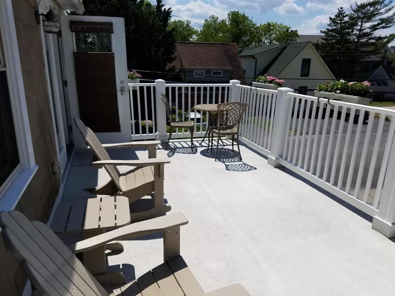 Balcony/Terrace in Savannah Inn
