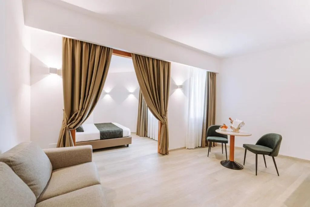 Bedroom in Grand Hotel la Chiusa di Chietri