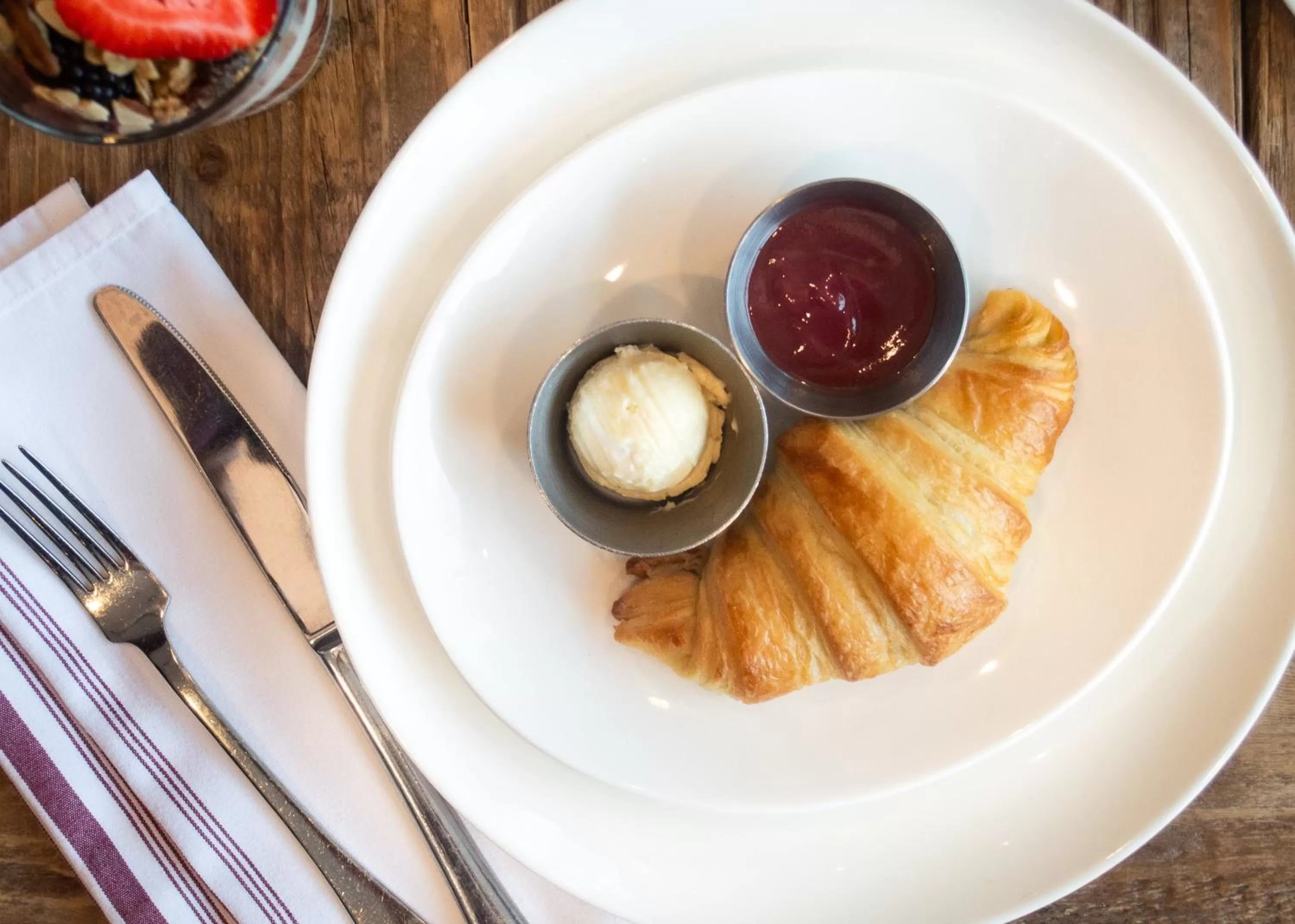 Restaurant/places to eat in InterContinental Minneapolis - St. Paul Airport by IHG