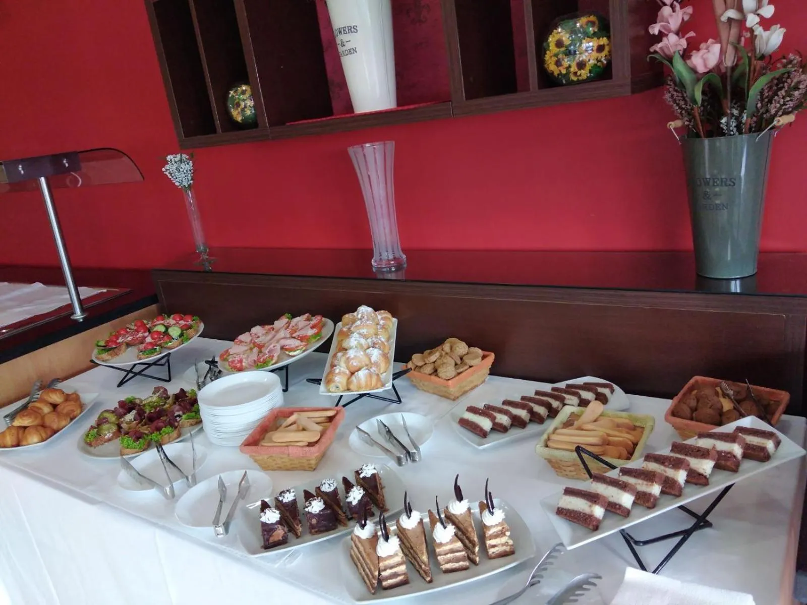 Food close-up in Hotel Srbija-FREE PARKING