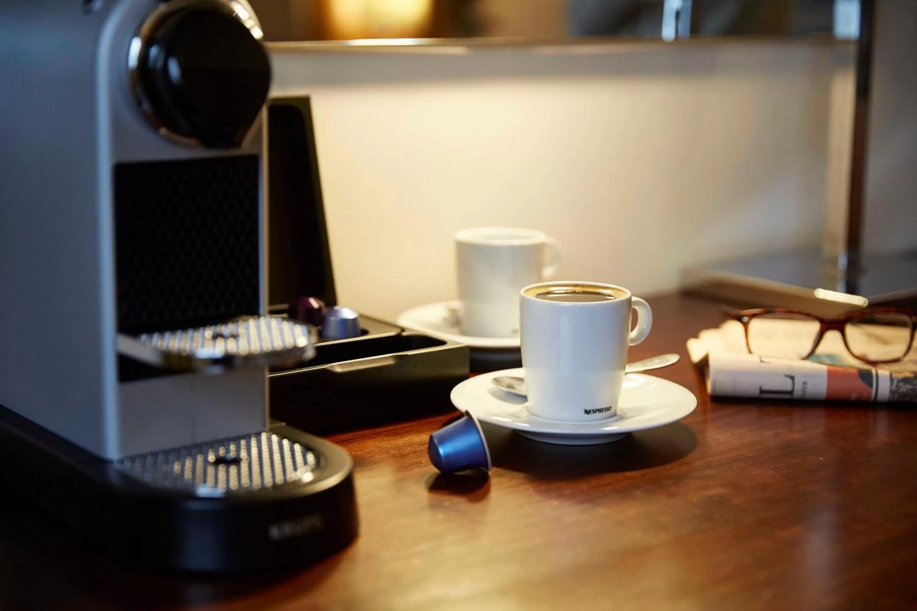 Coffee/tea facilities in The Tower Hotel, by Thistle
