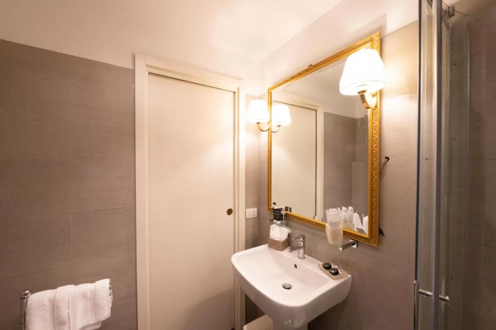 Bathroom in B&B Venus Inn