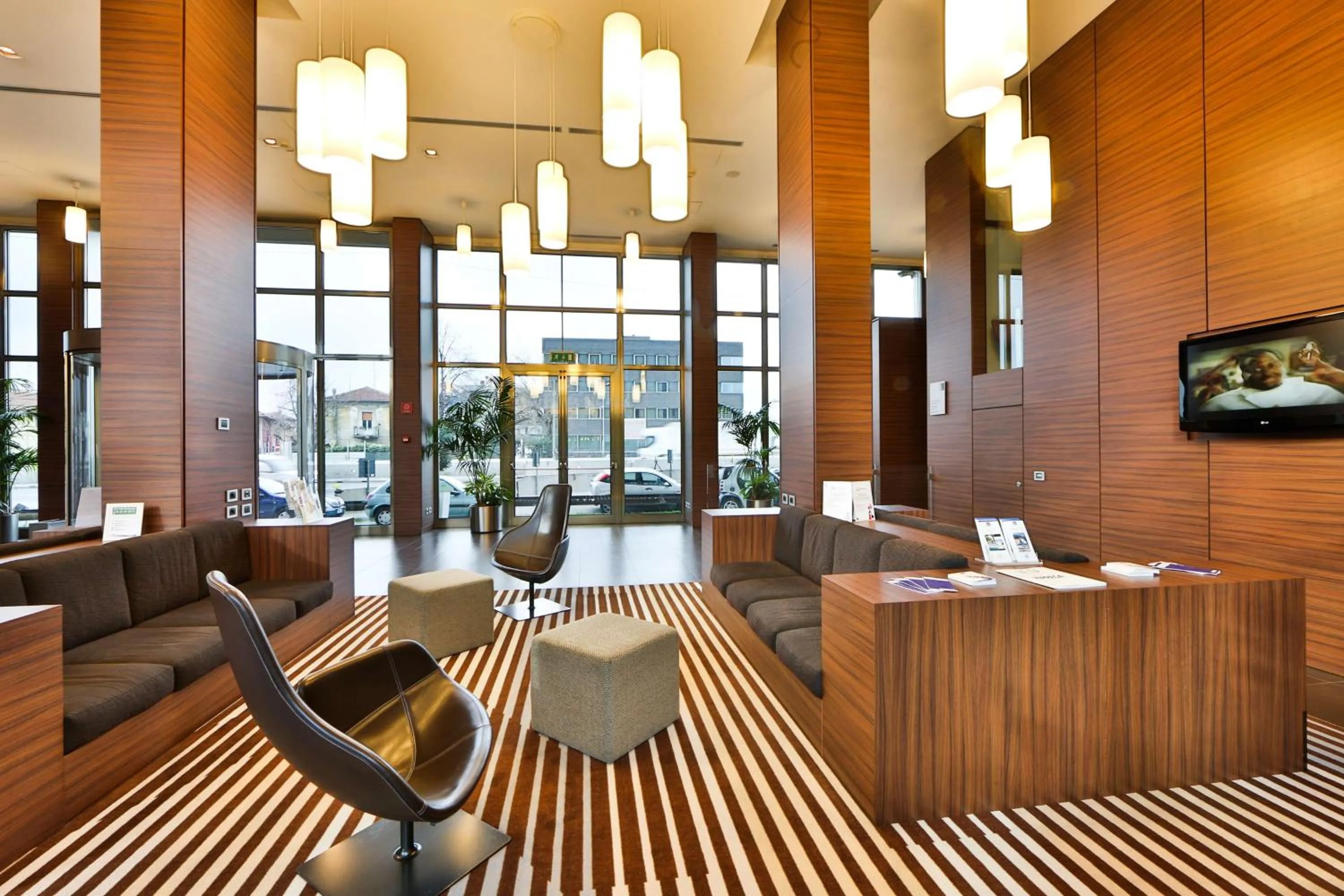 Lobby or reception in Best Western Plus Hotel Monza e Brianza Palace