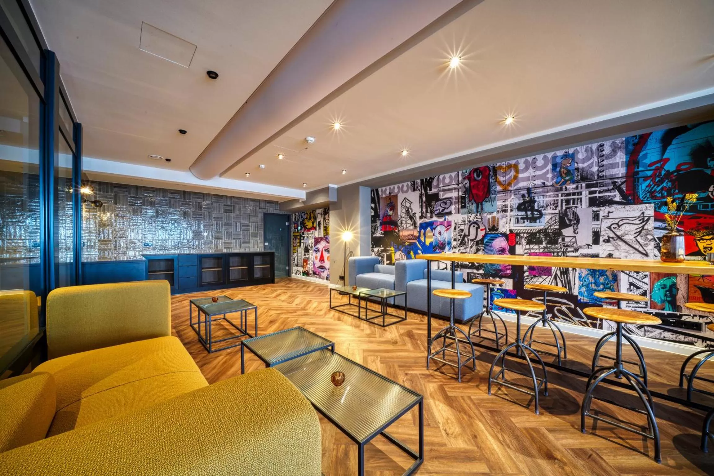 Seating area in NYCE Hotel Dortmund Thier Galerie